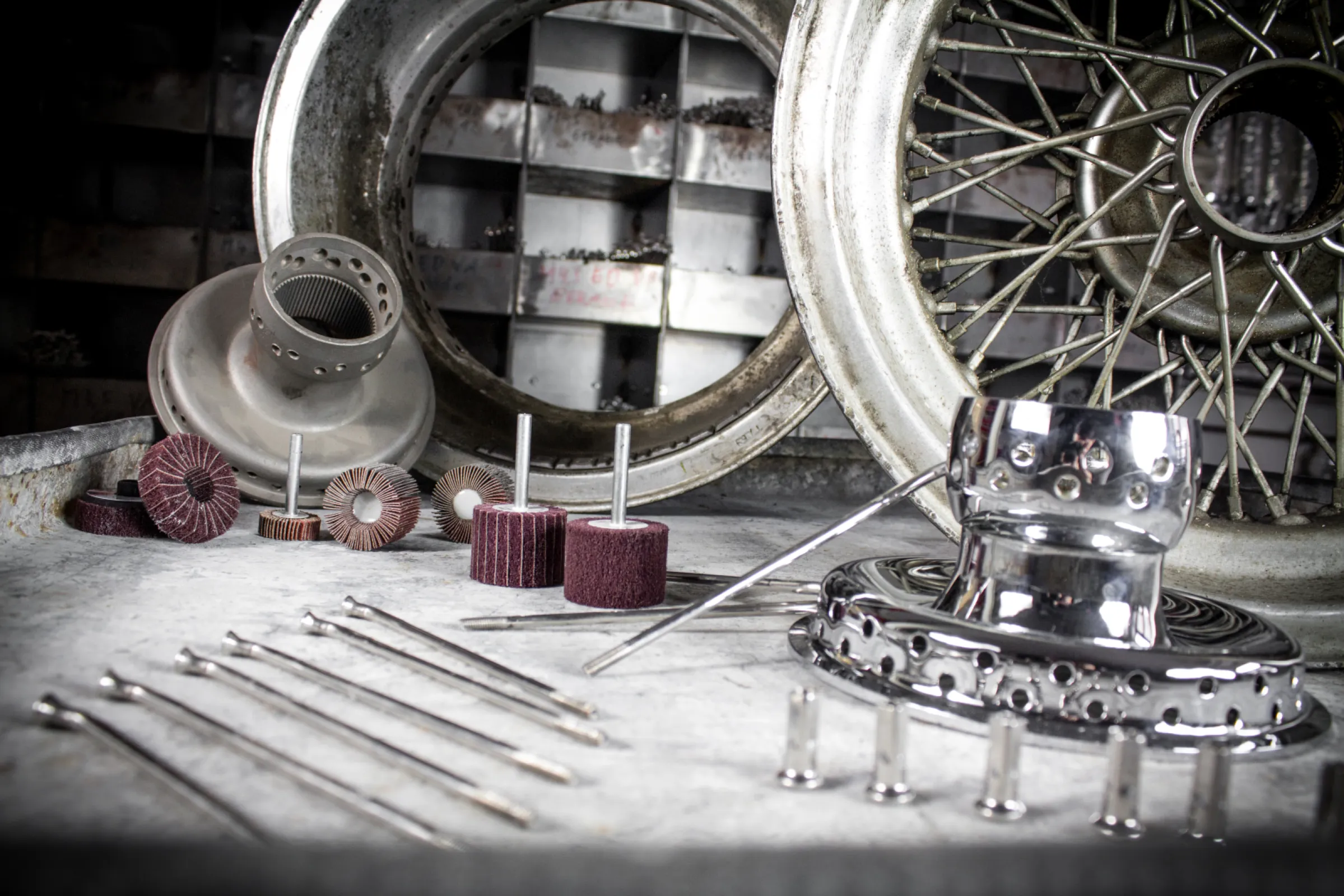 Mounted Flap Wheels for Industrial Metalworking