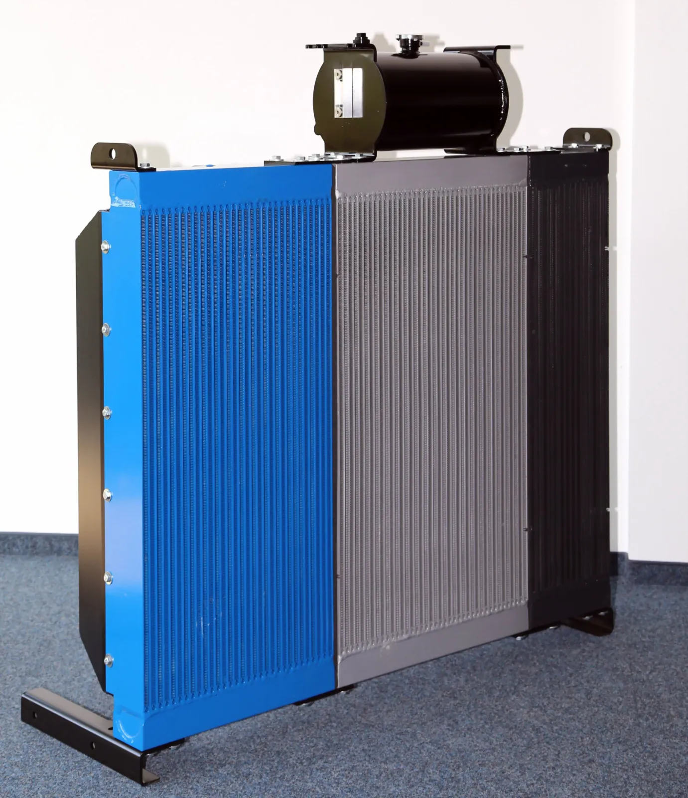 AKG Engine Line