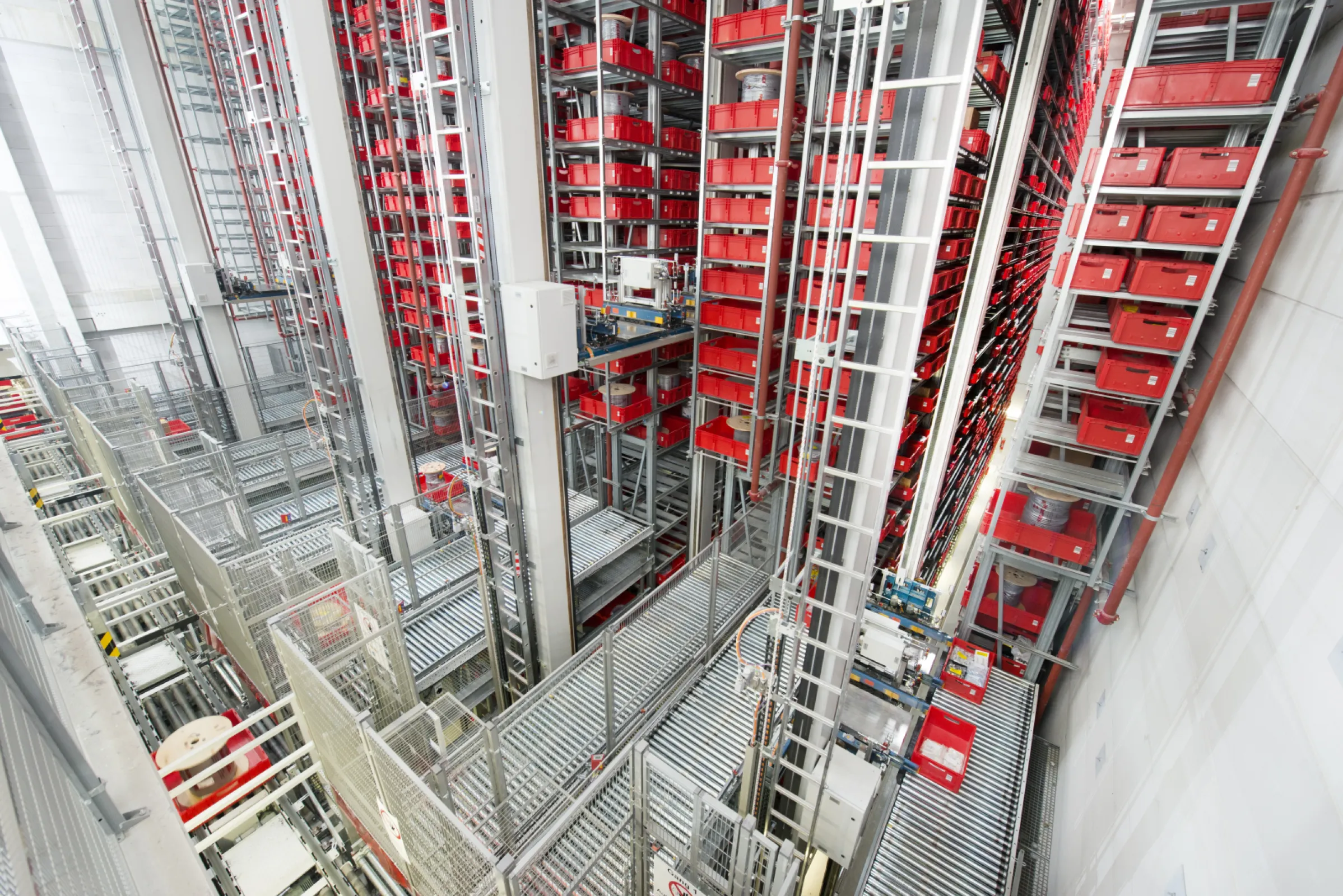 The Fully Automated Small Parts Storage