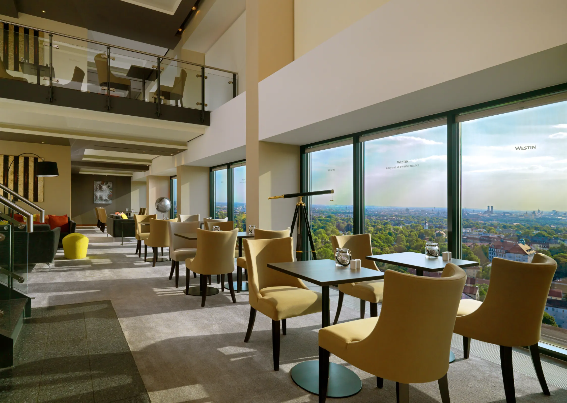 Club Lounge