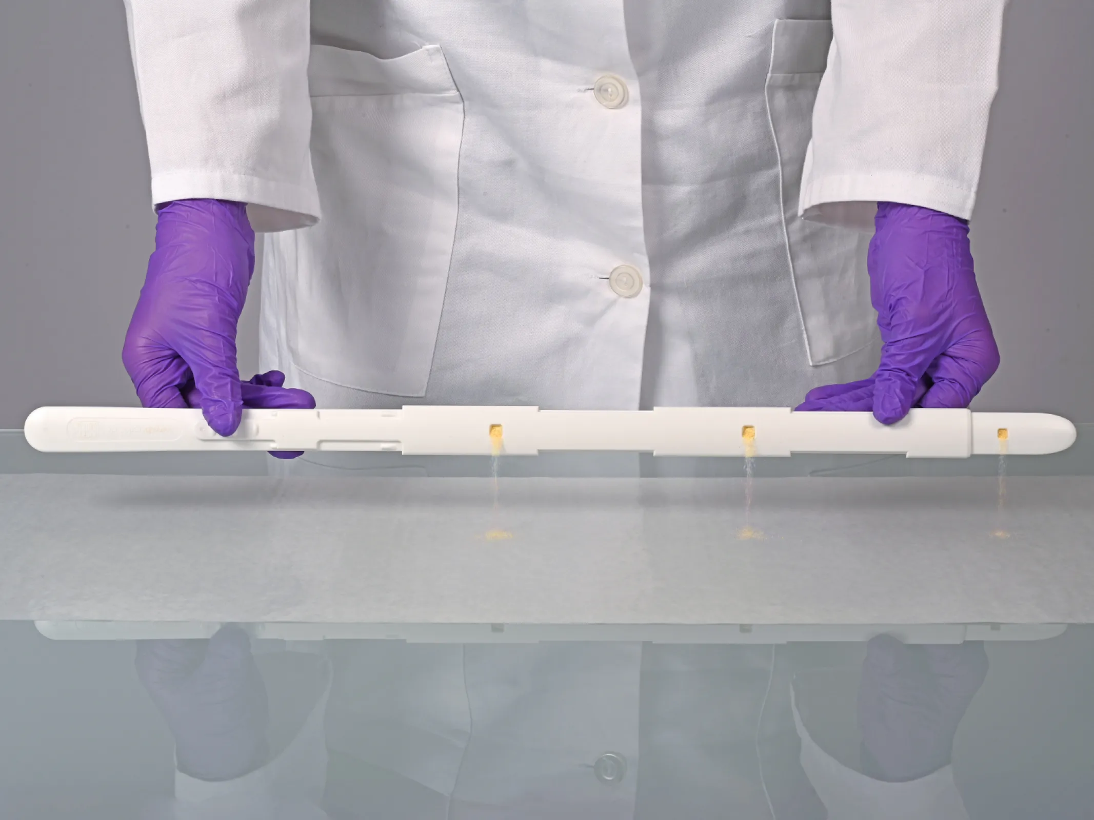 Disposable powder sampler PharmaDispo