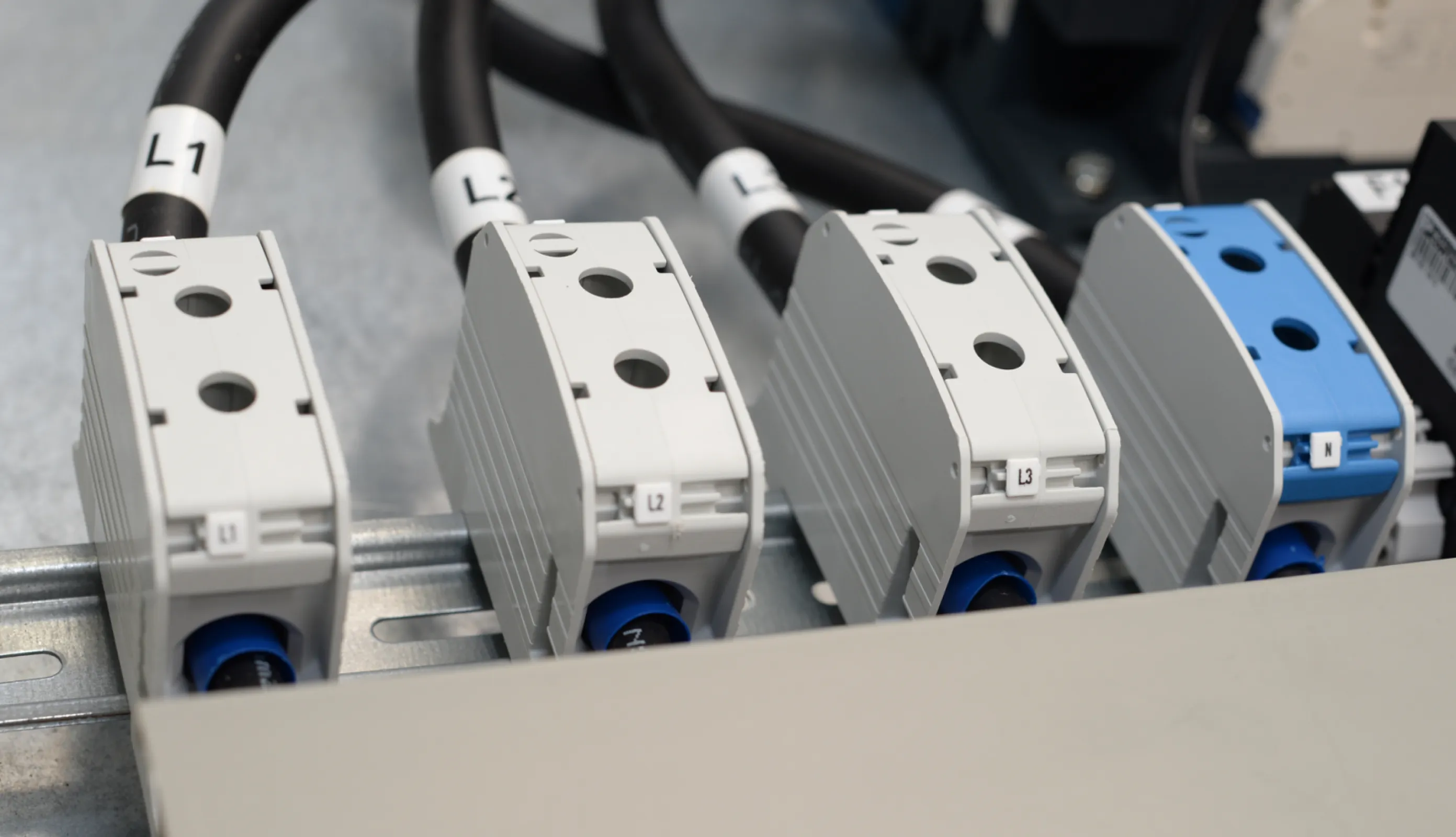Application Aluminium Terminal Blocks RKA