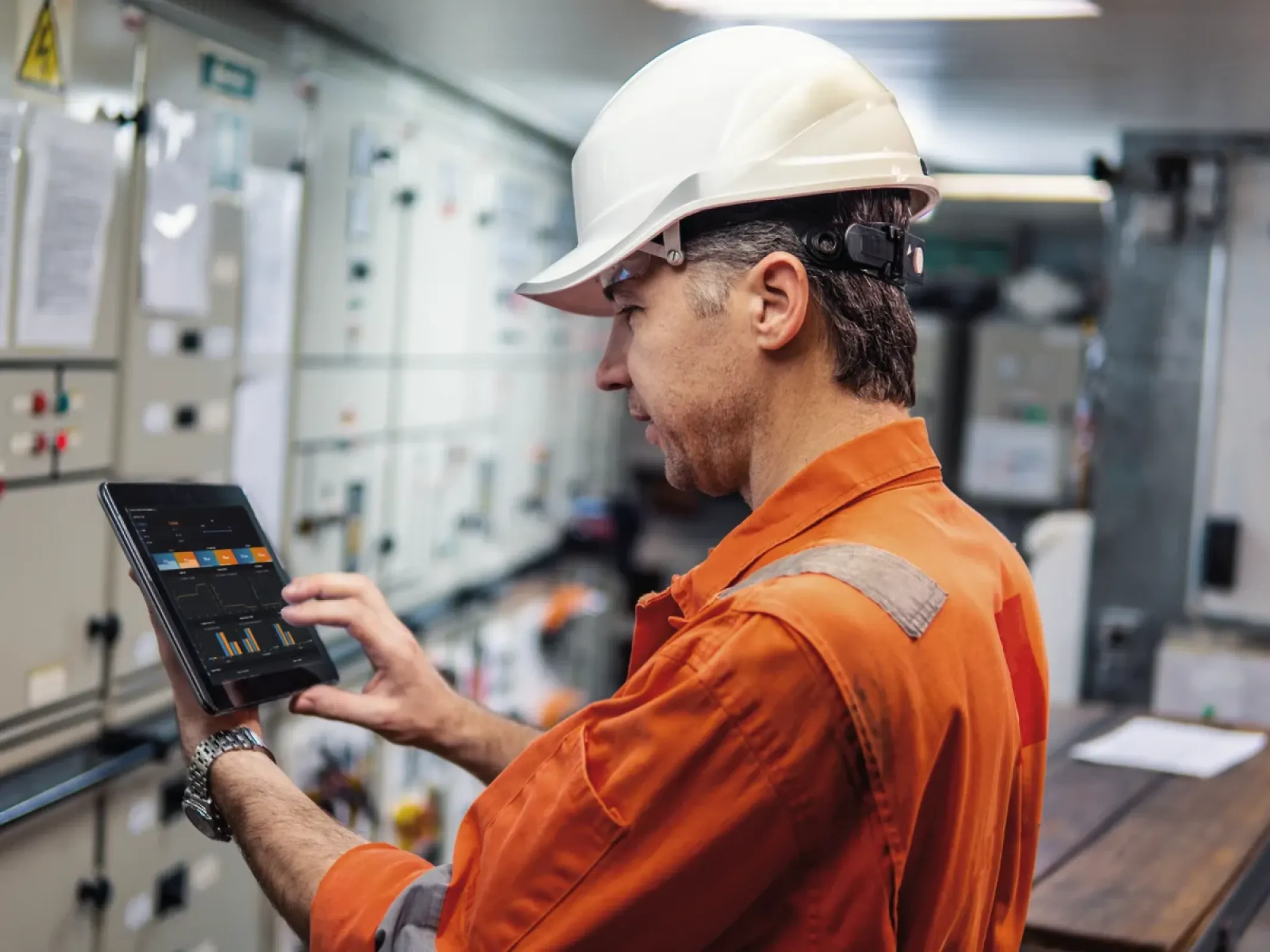 EcoMATE™ Cloud - Online reporting and monitoring for vessels