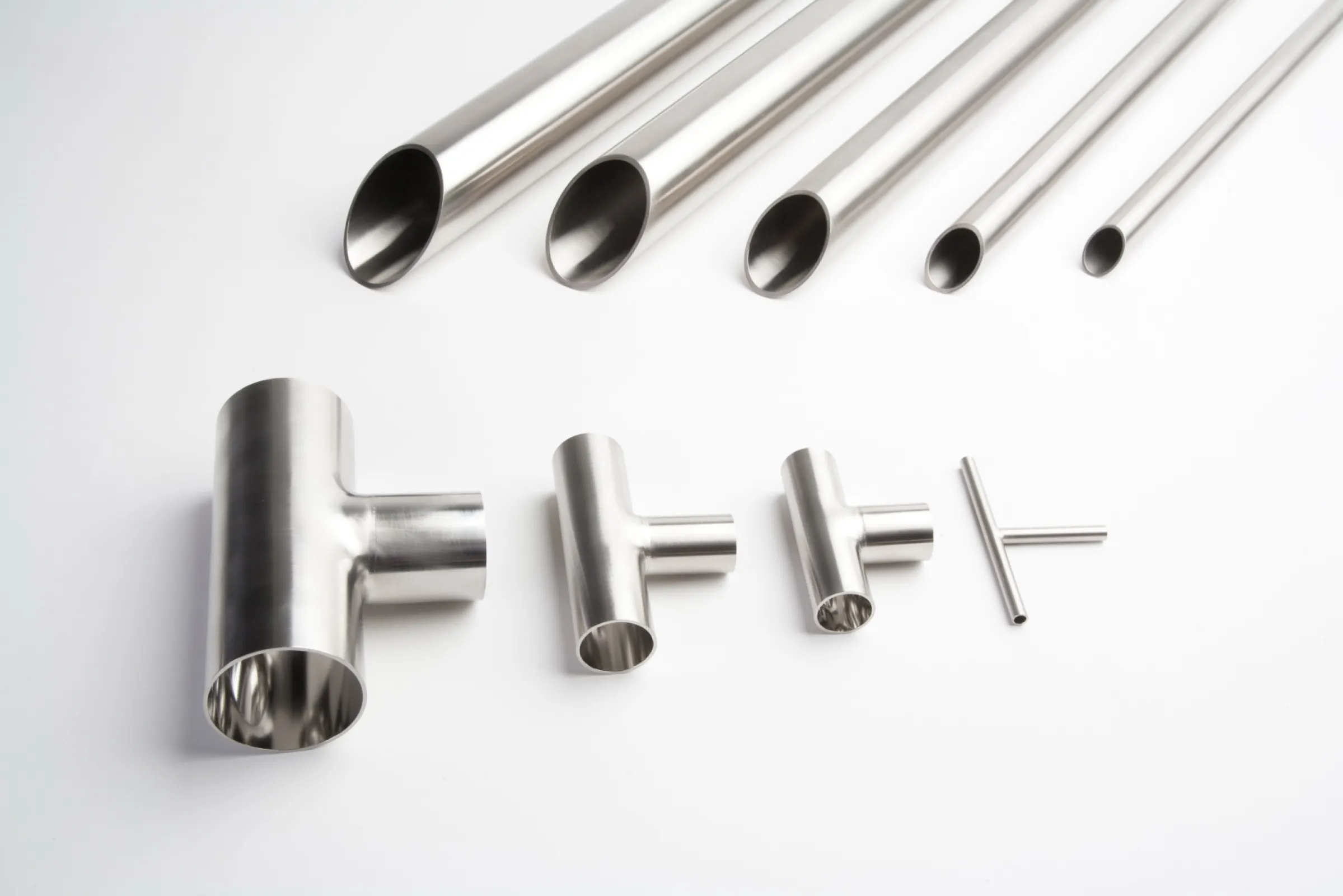 UHP tubing and fittings acc. semi standards, also from special materials (VIM/VAR, C22 etc.)