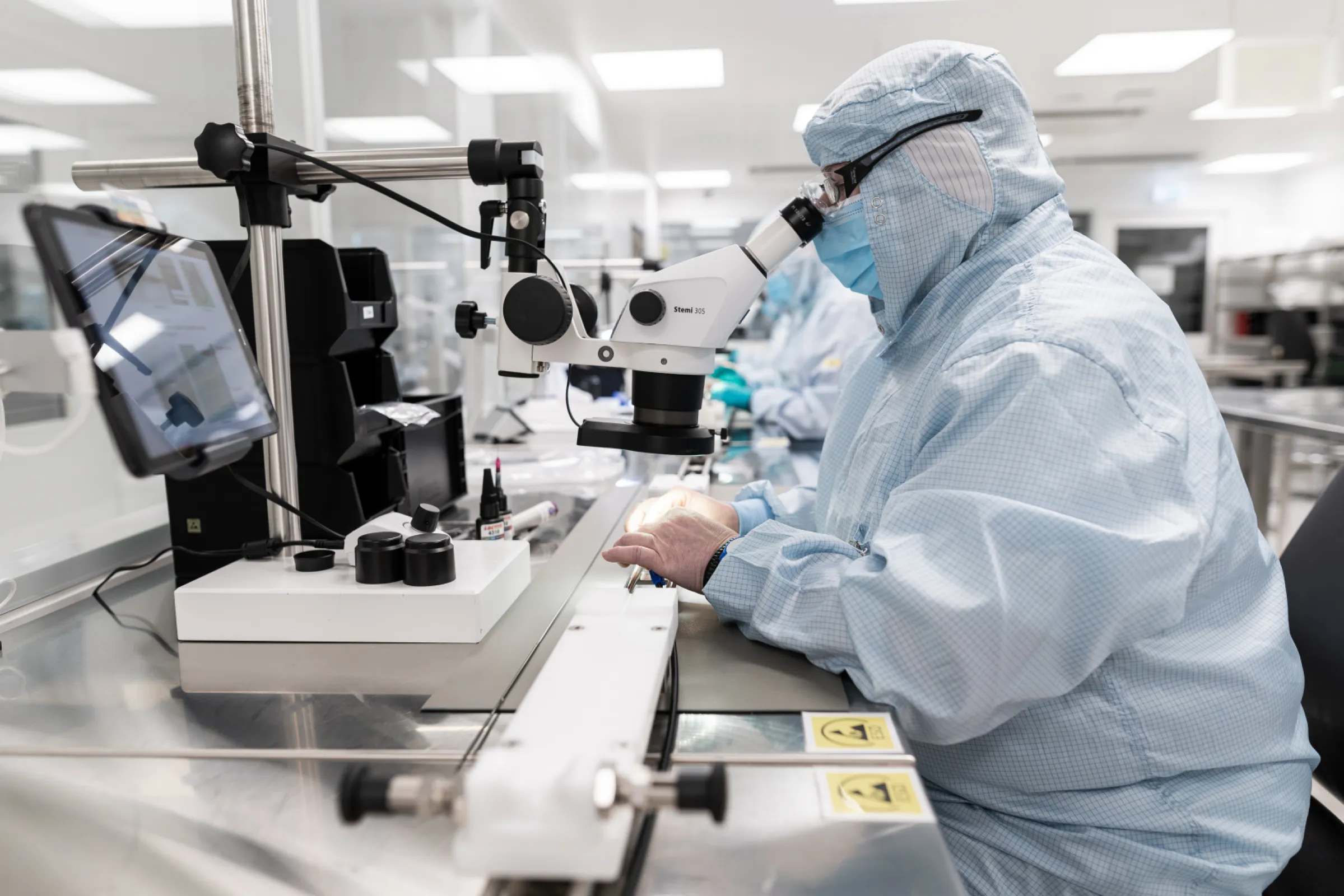 Precise assembly