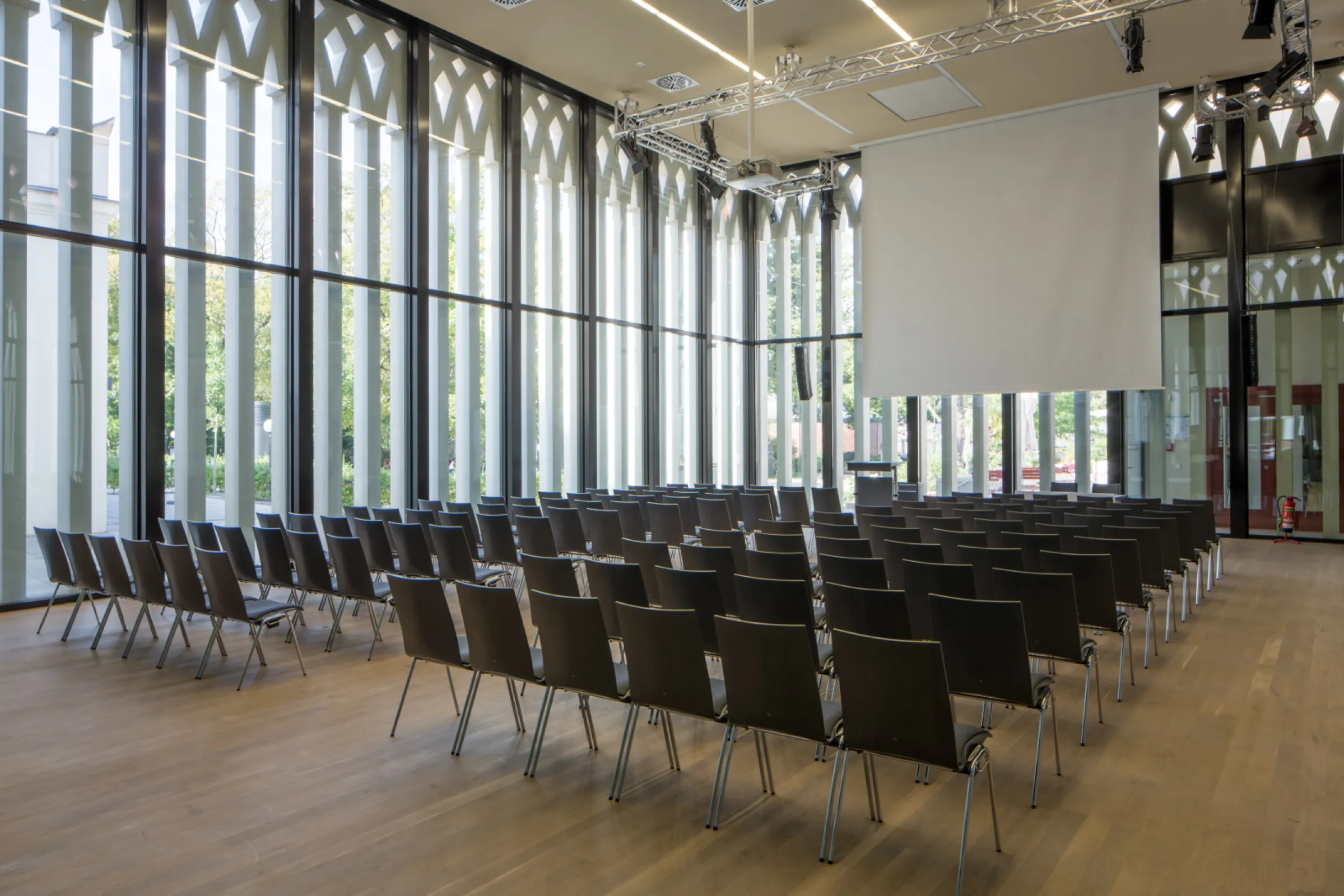 KONGRESSHALLE am Zoo Leipzig Telemann-Saal © Jörg Singer