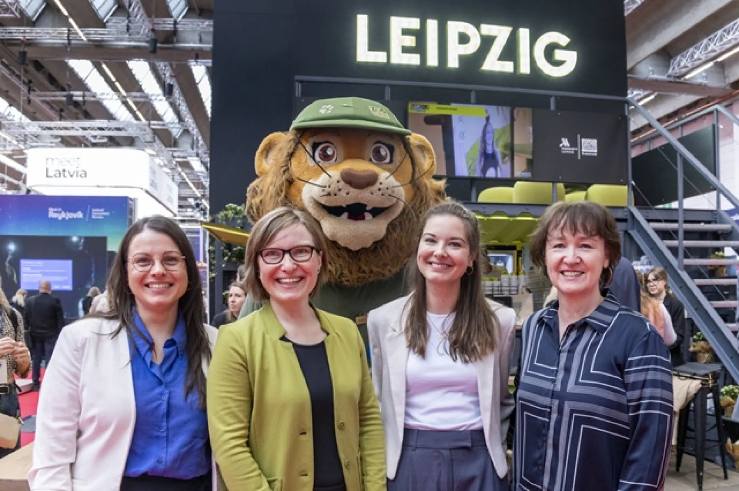 Leipzig Convention Bureau - We are your No. 1 contact when it comes to planning events of any kind and size. With our strong Leipzig Convention Network and our extensive range of services, we will make your event in Leipzig a success! © Matthias Wenger Leipzig Convention Bureau - We are your No. 1 contact when it comes to planning events of any kind and size. With our strong Leipzig Convention Network and our extensive range of services, we will make your event in Leipzig a success! © Matthias Wenger
