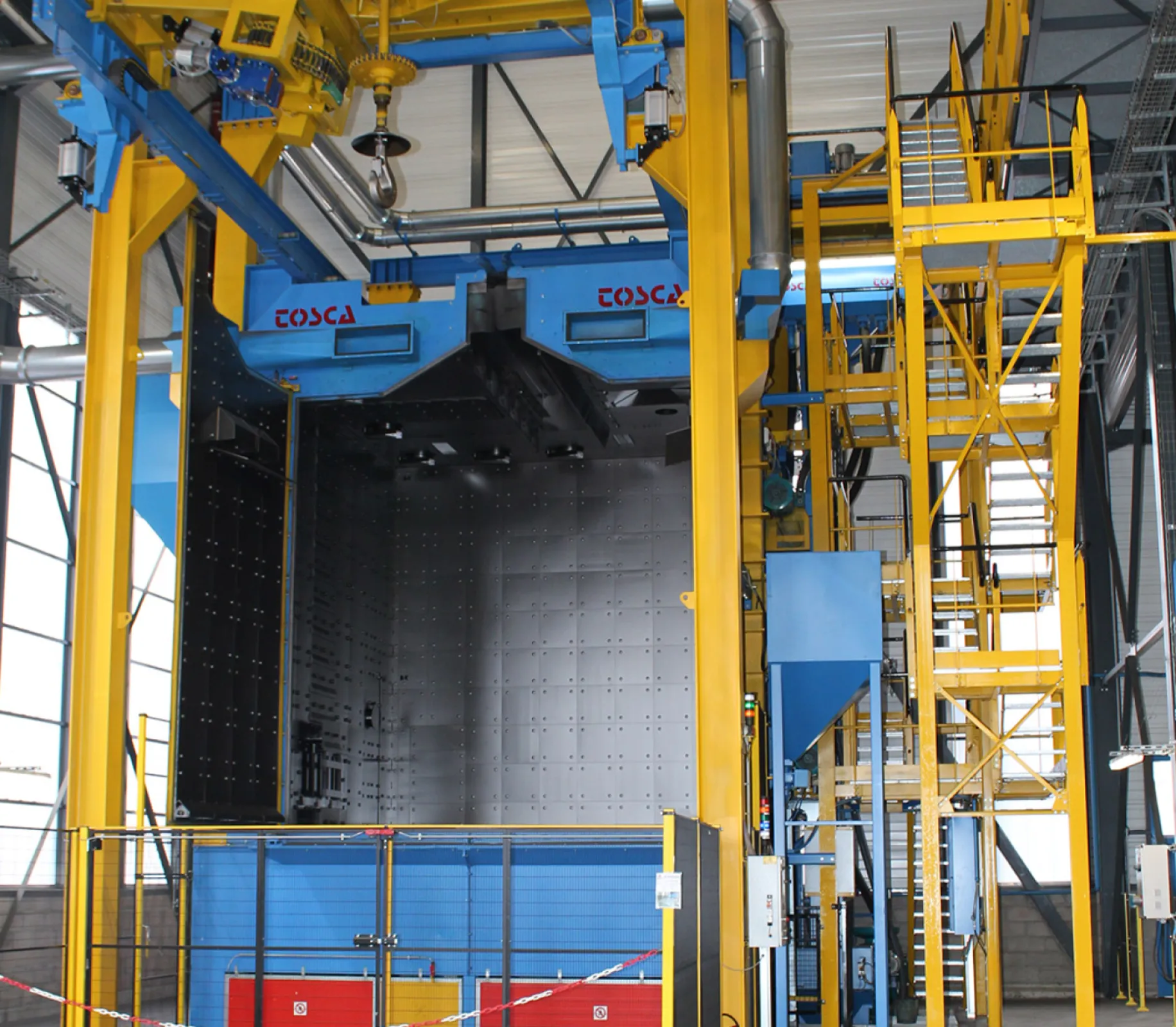 Hoist shot blasting machines