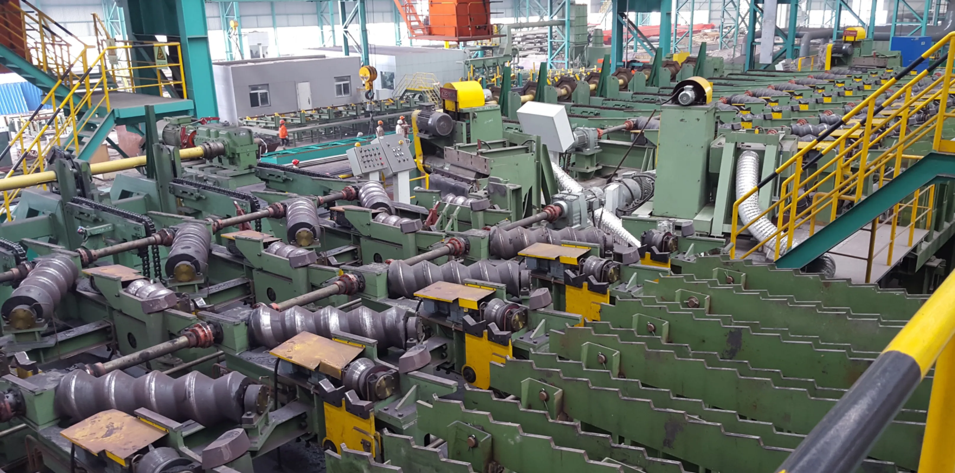 High-temperature inline chamfering machine