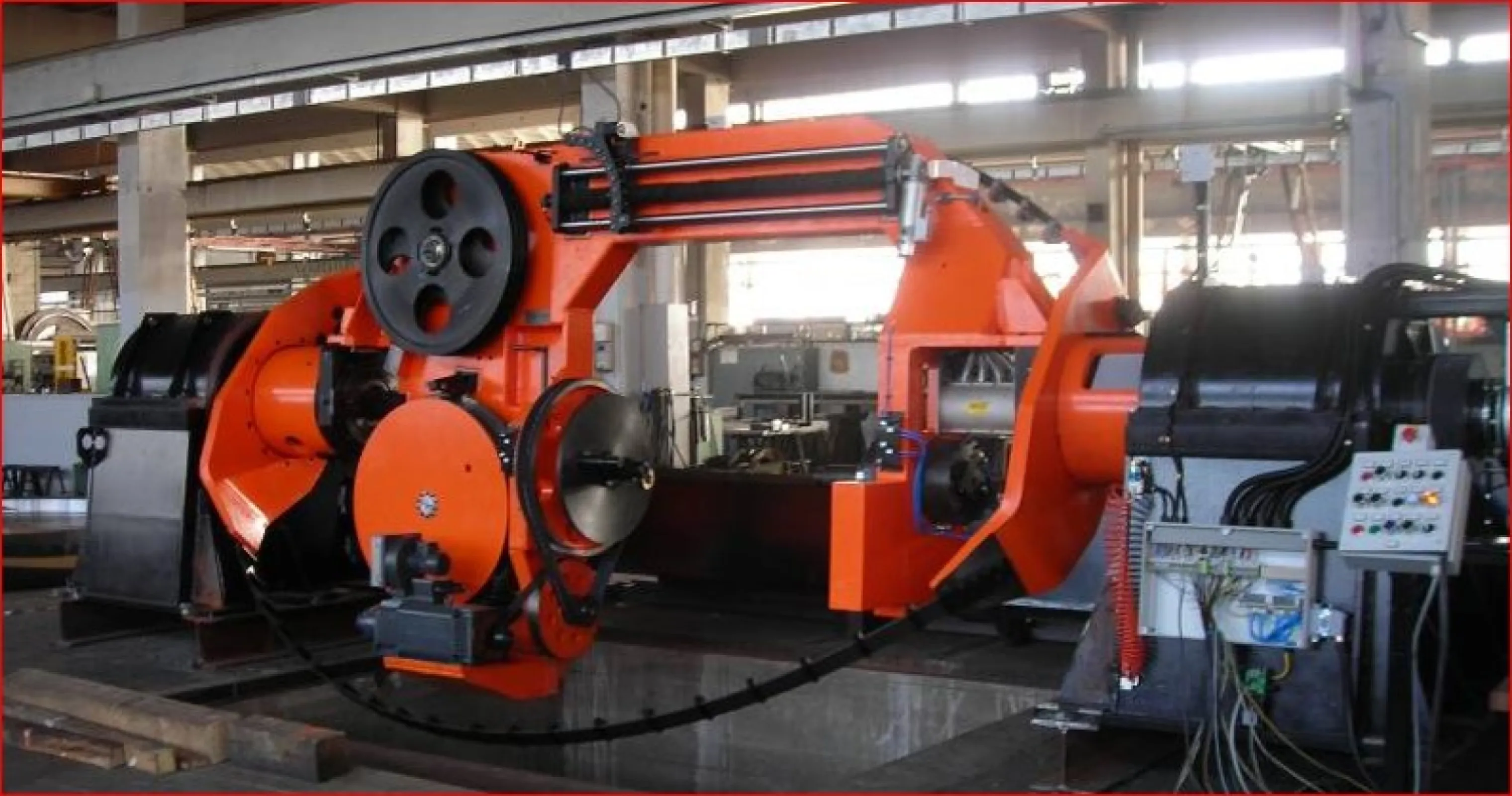 Double Twist Buncher and Strander