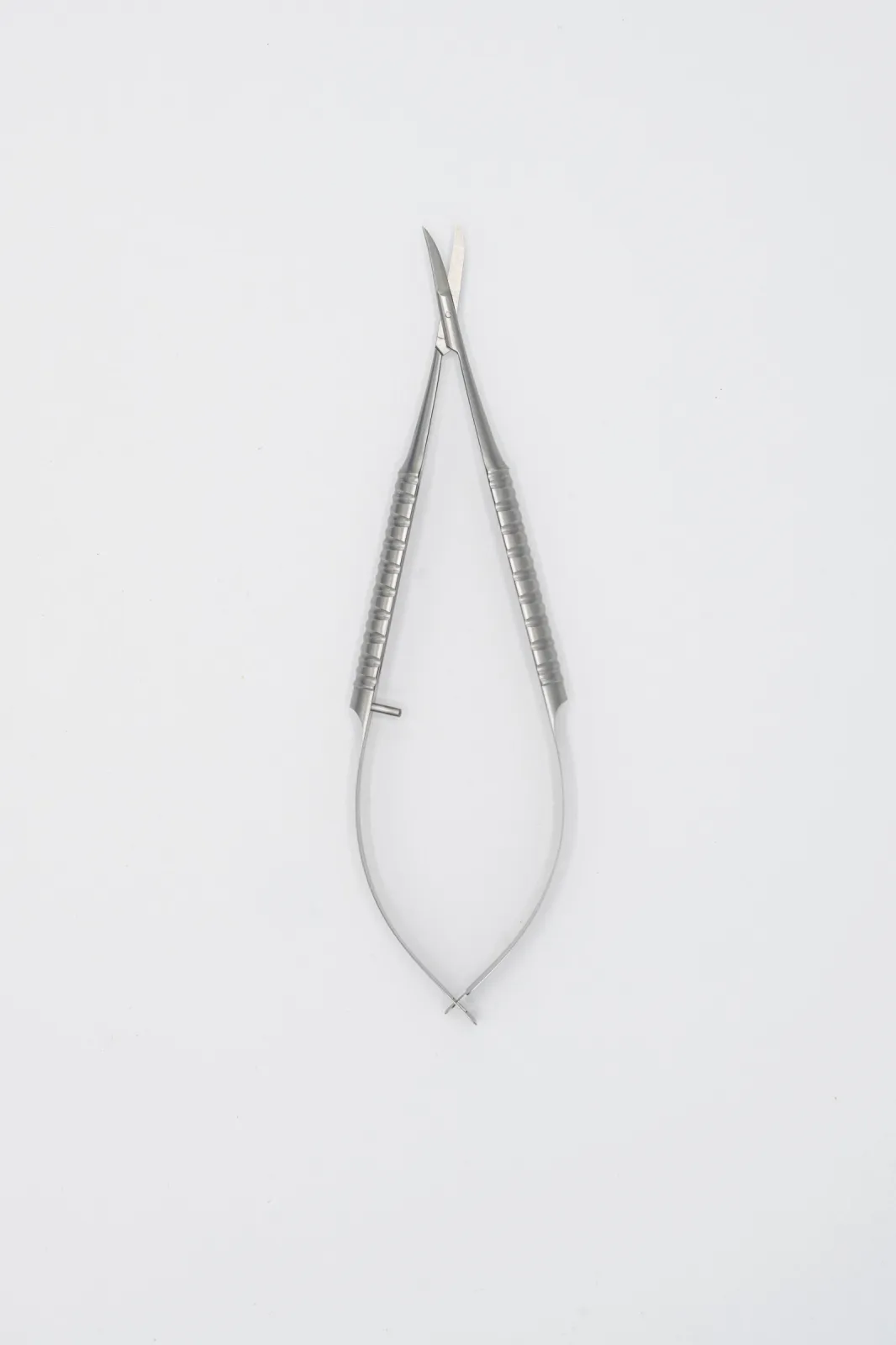 sharp blades scissors