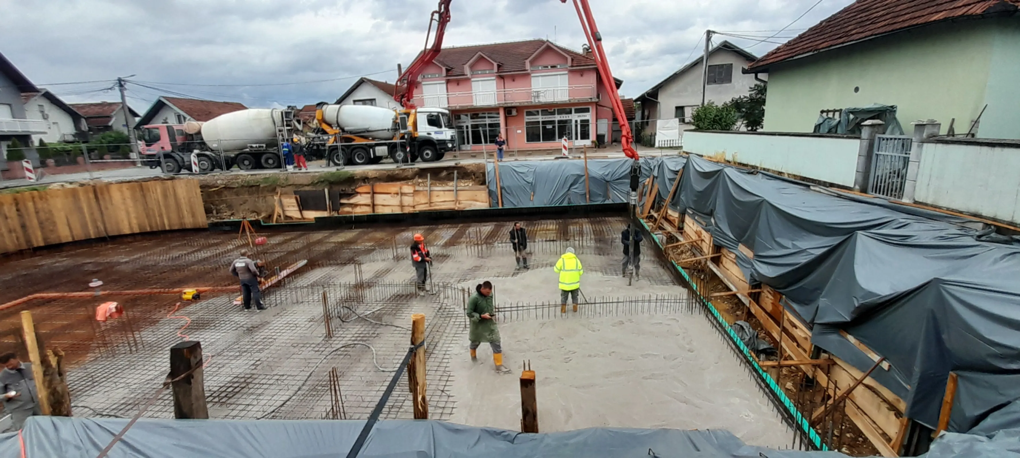 Application of VELOSIT CA 112 - Crystalline Waterproofing Admixture