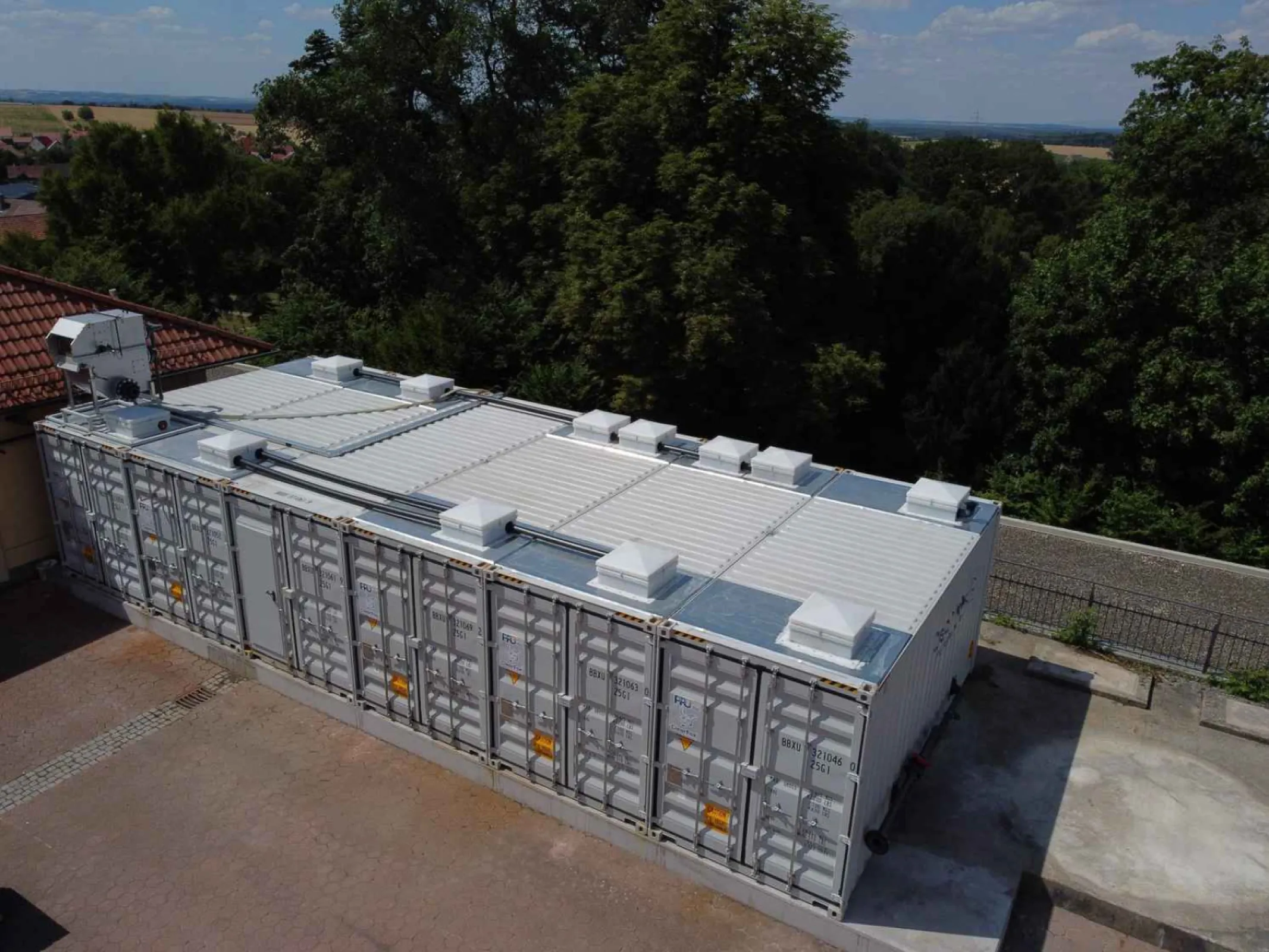 Containerized FBBR system