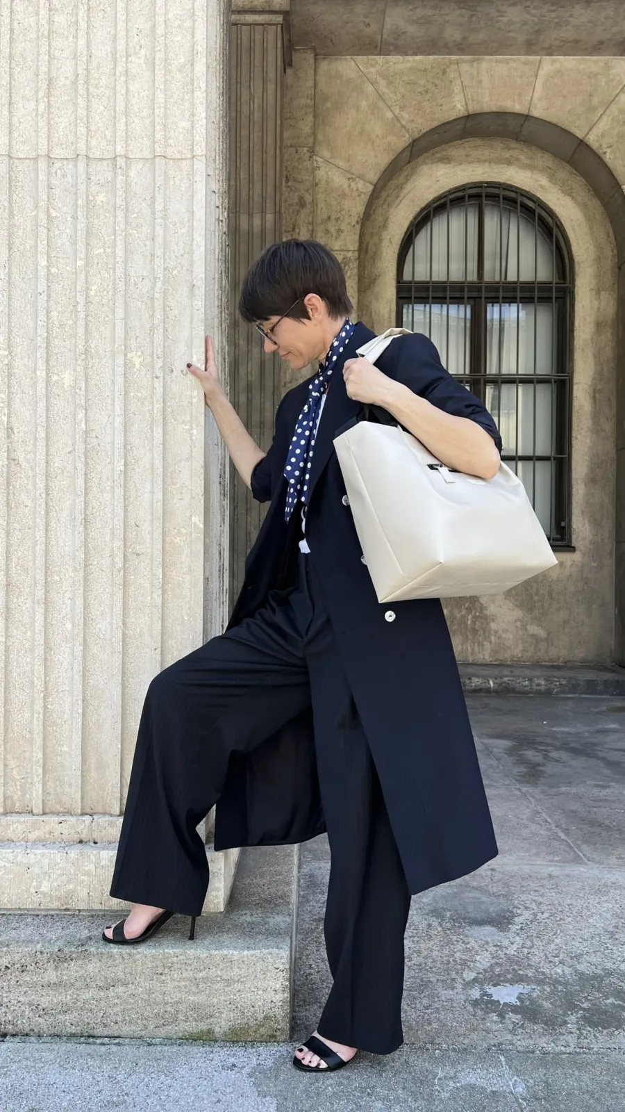 carl MASTERPIECES,  Businessbag Model N°2, Cloudy Sand, Mood