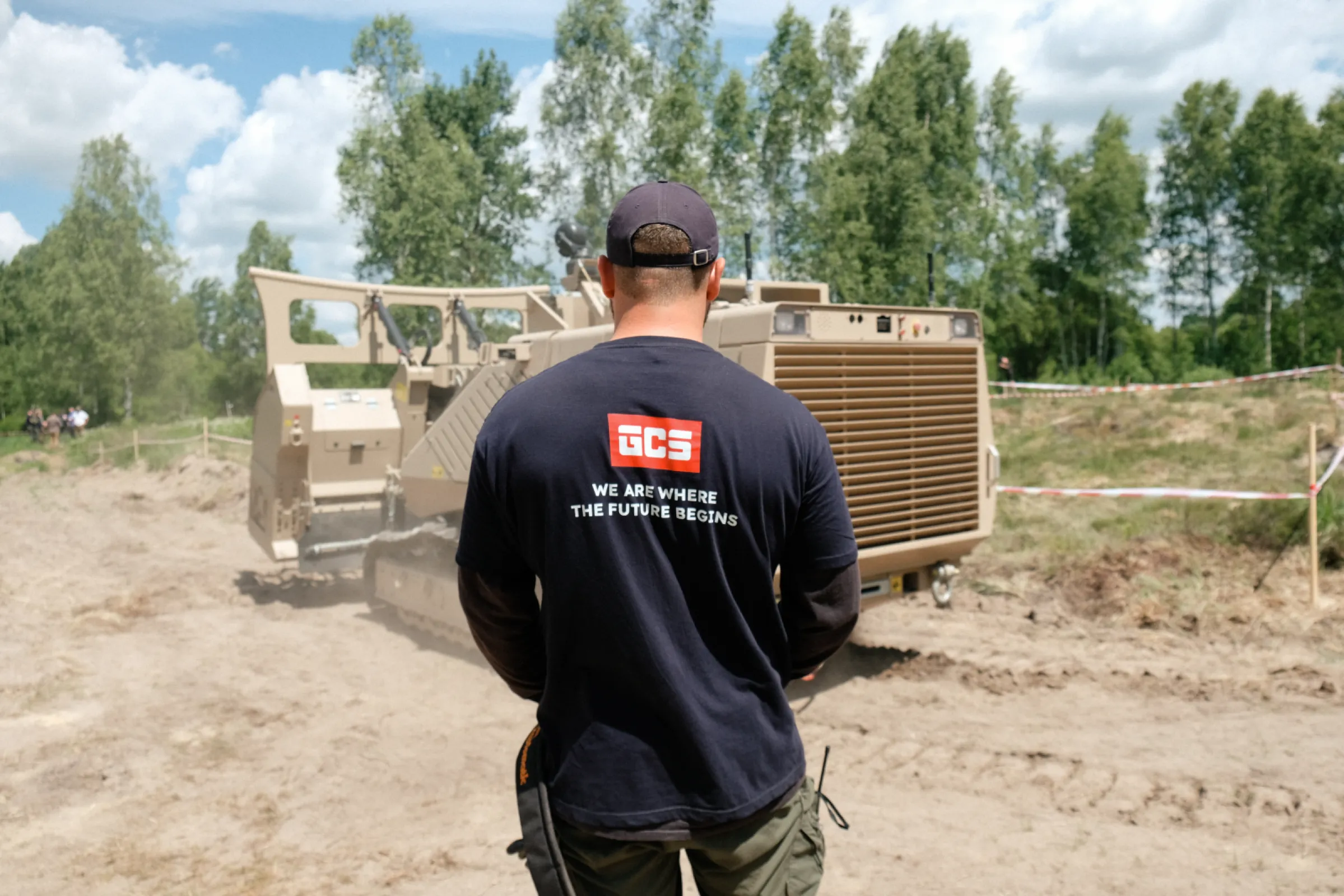 GCS operator with GCS-200 in the fields