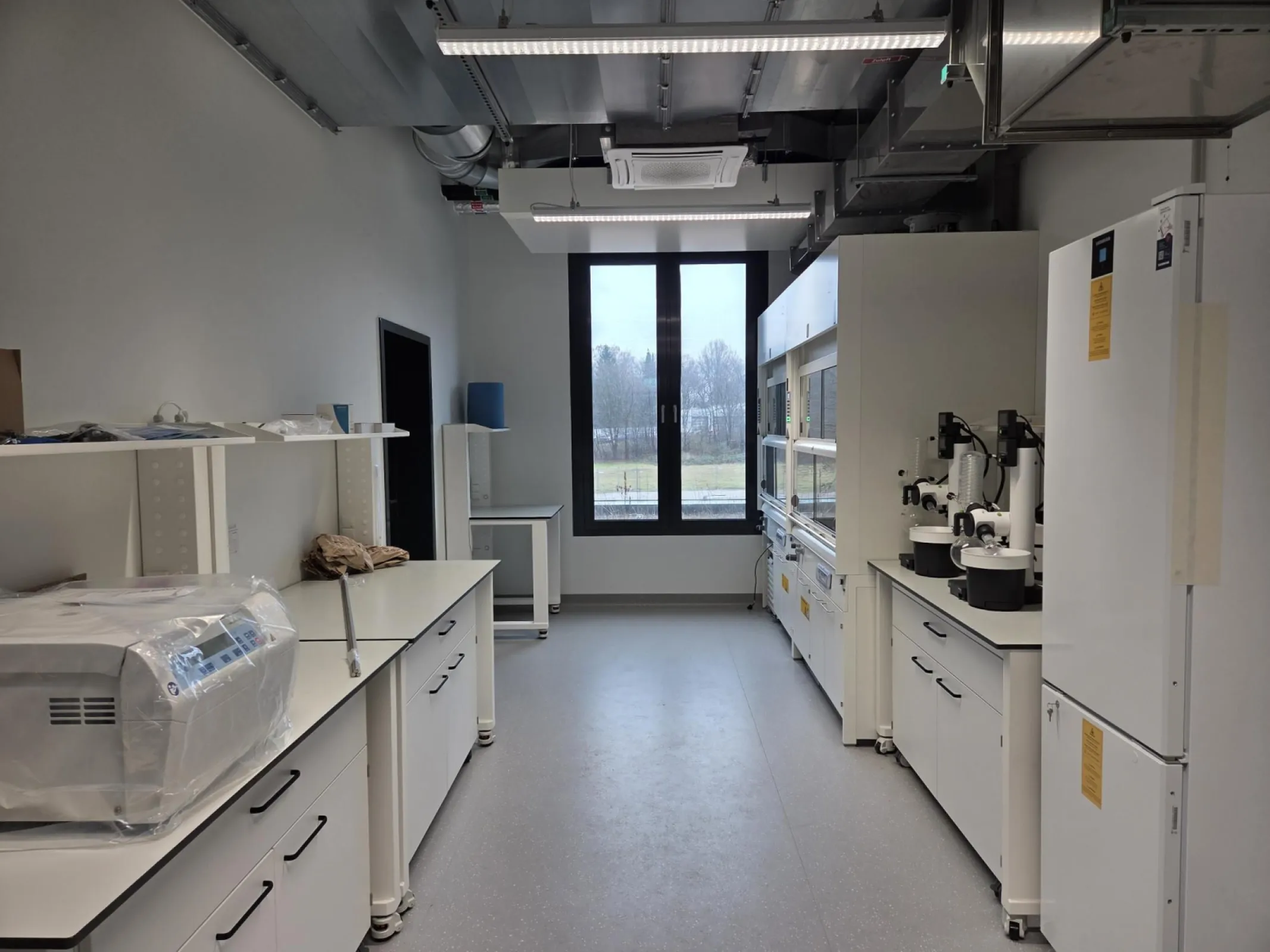 Axiom Insights Chemistry Lab