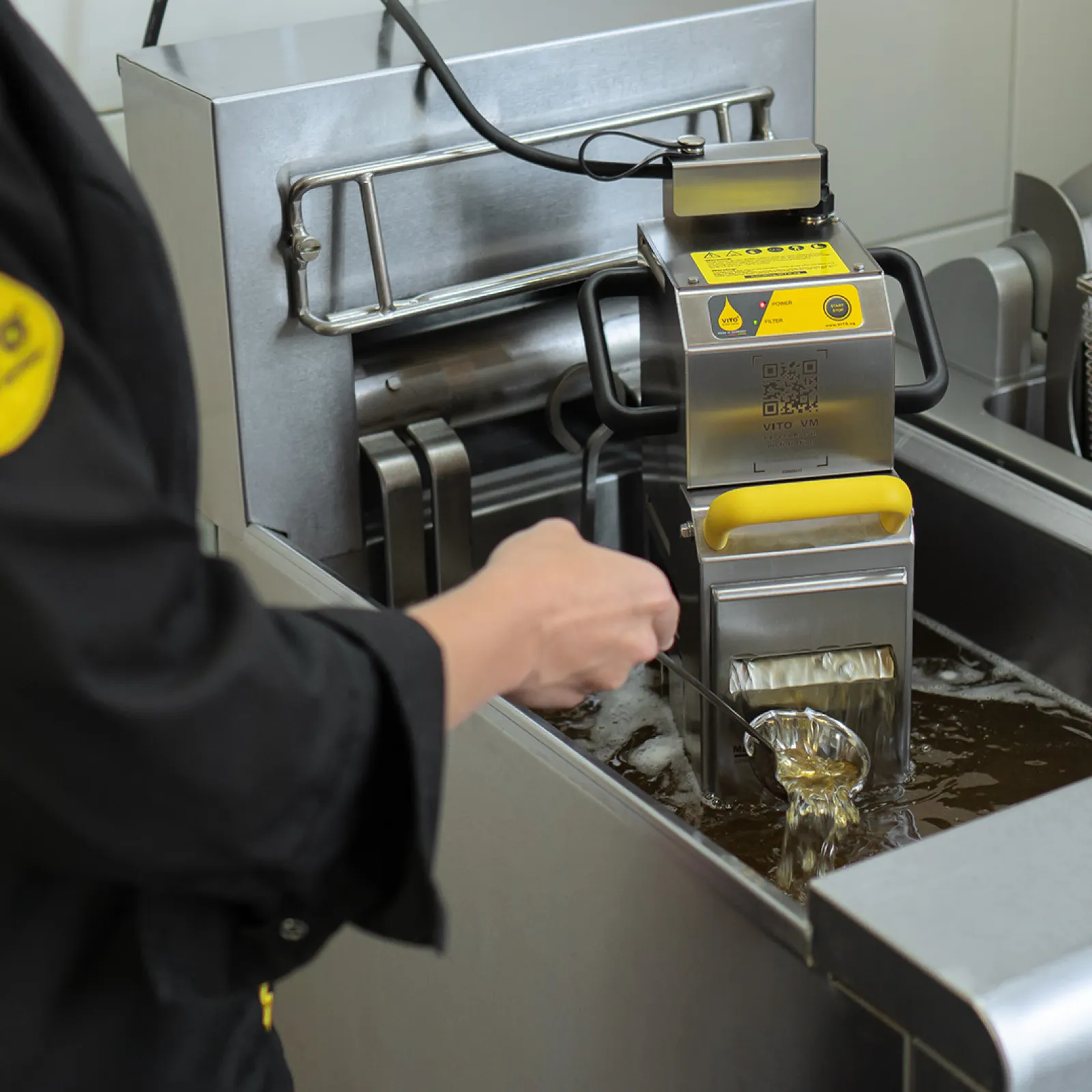 VITO VM oil filter in fryer