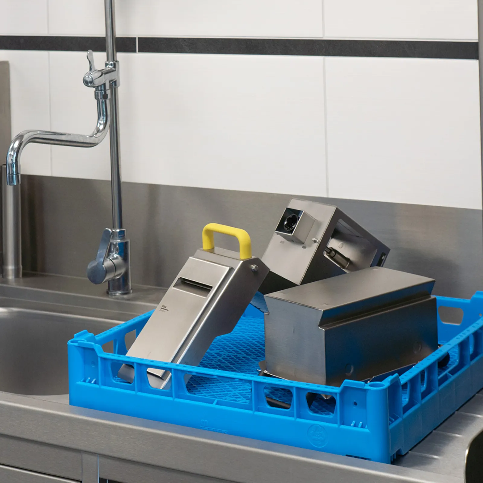 VITO machine cleaning