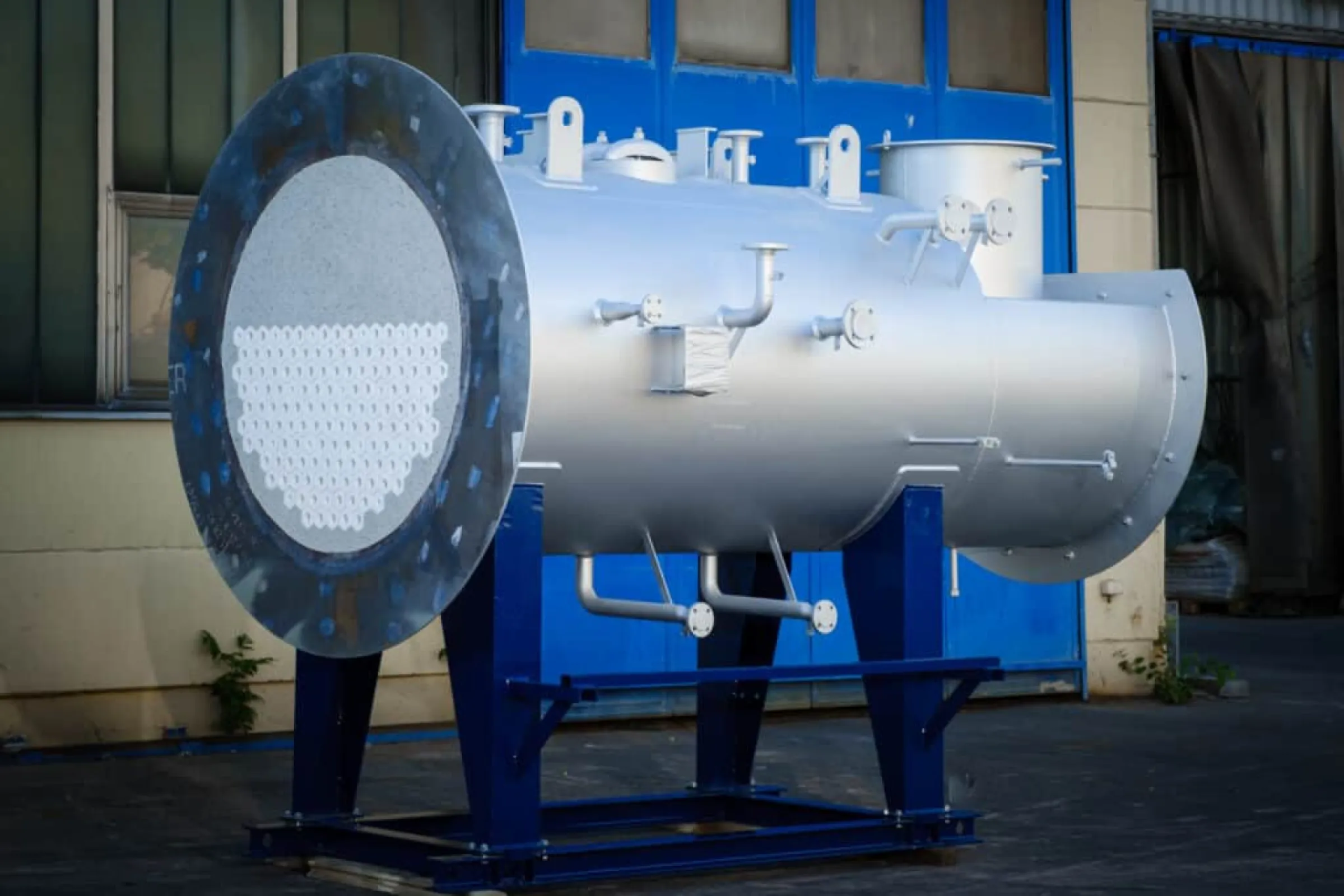SCHNEIDER waste heat boilers recover thermal energy from exhaust gases and process streams to generate steam or hot water