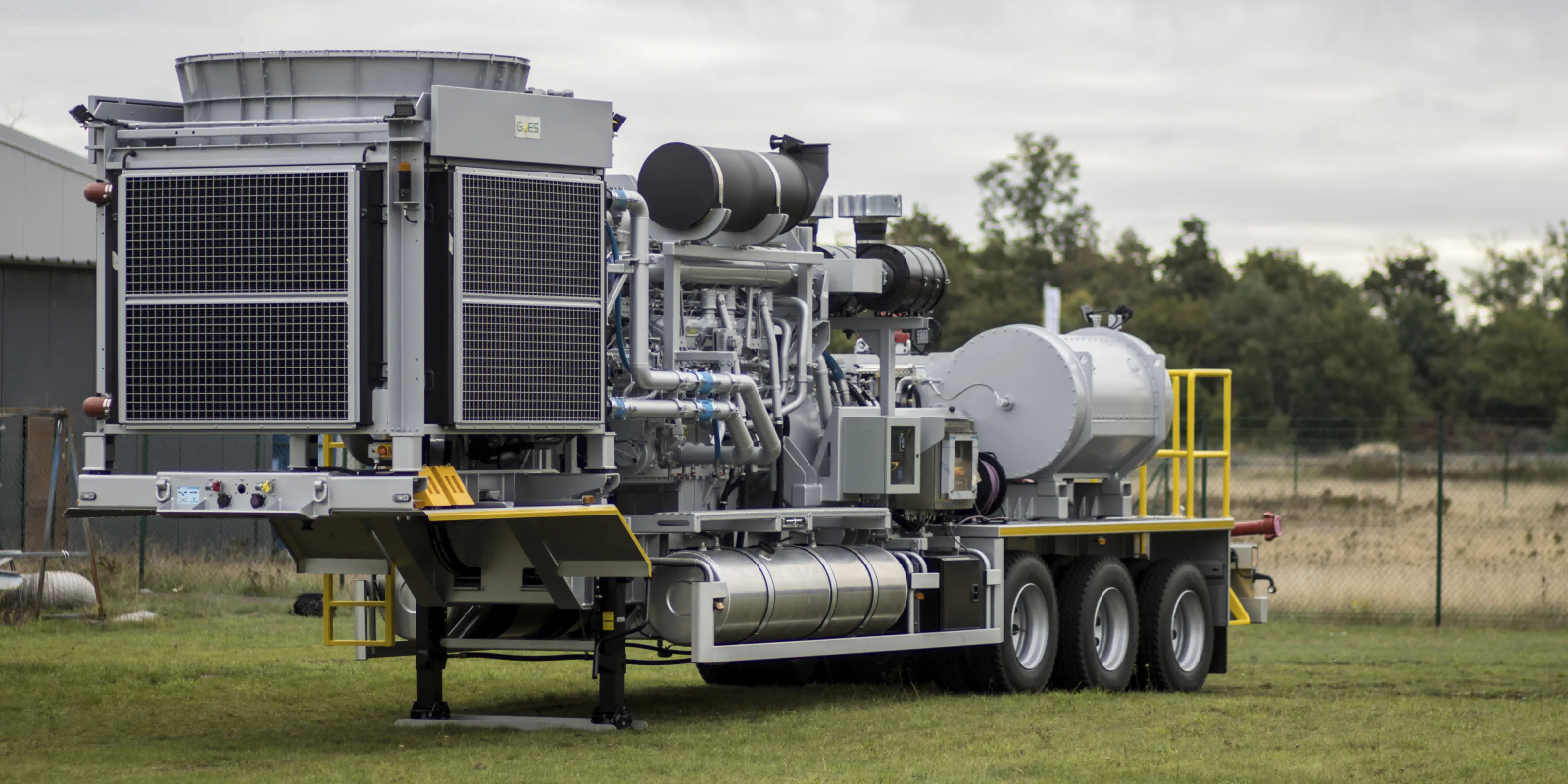 Frac Trailer 2500HP