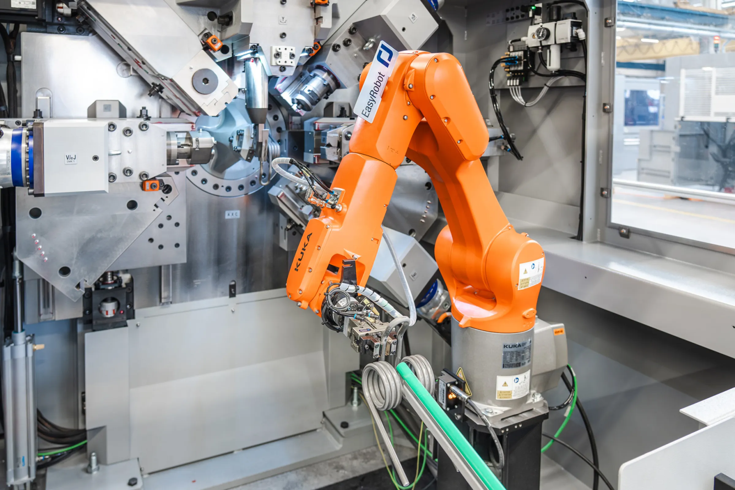 CNC Spring and Wire Forming Systems FMU 100+ with EasyRobot