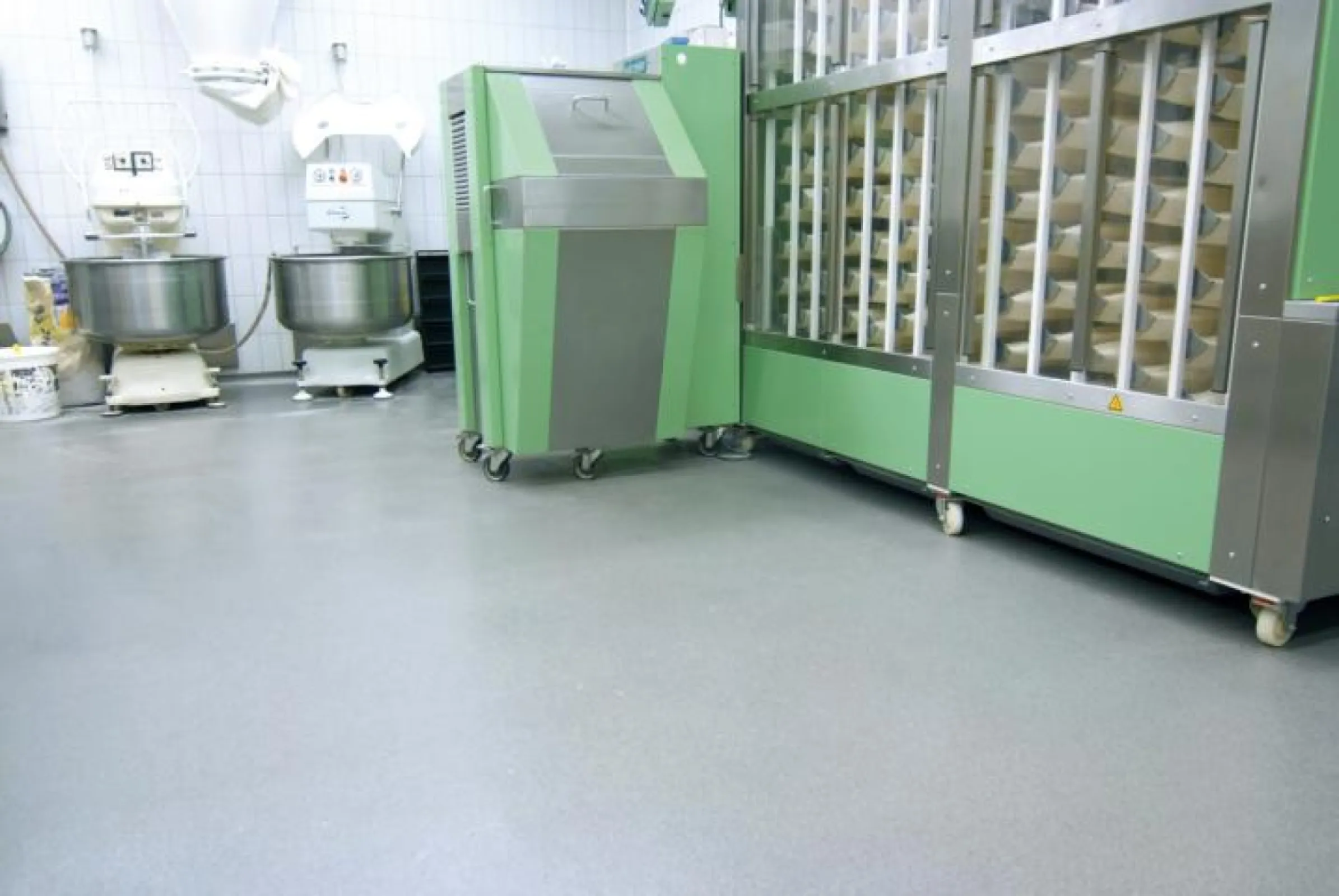 The suitability of Silikal-MMA reaction resin floors for use in food-handling environments.