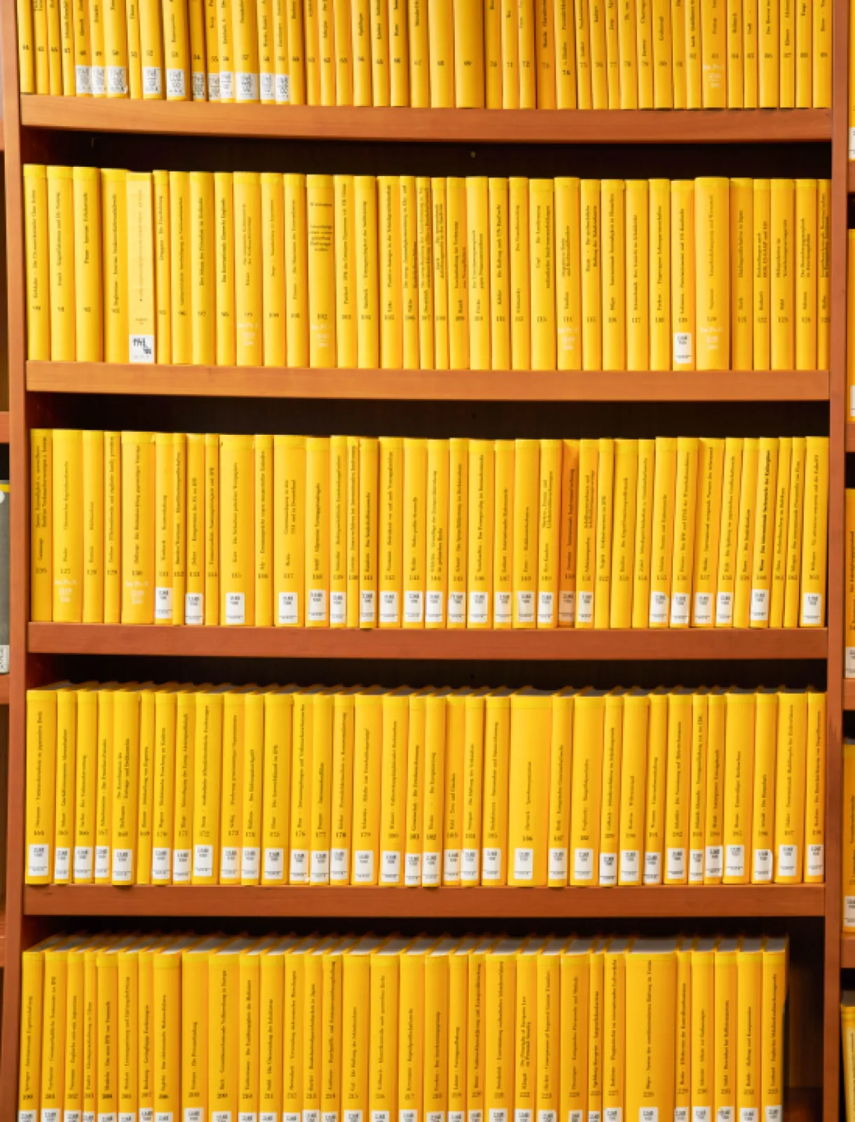 Everyone in the legal profession is familiar with Mohr Siebeck's “Yellow Books.”