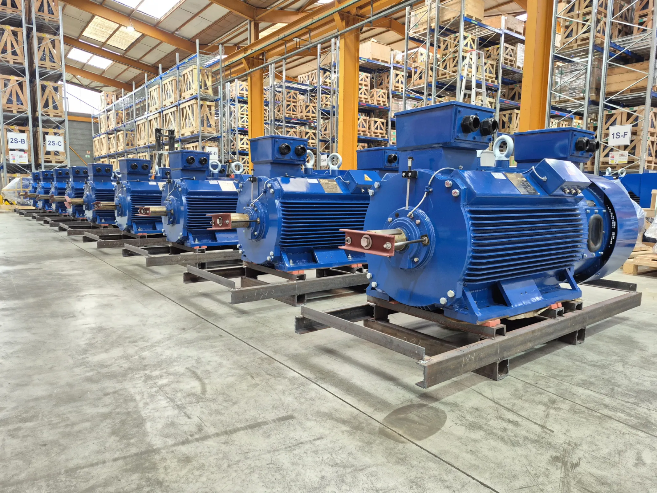 Motor: 9x ASR 315-04-063 (160 kW / 380V) - Application: Conveyor belt - Location: Ekibastus (Kazakhstan)