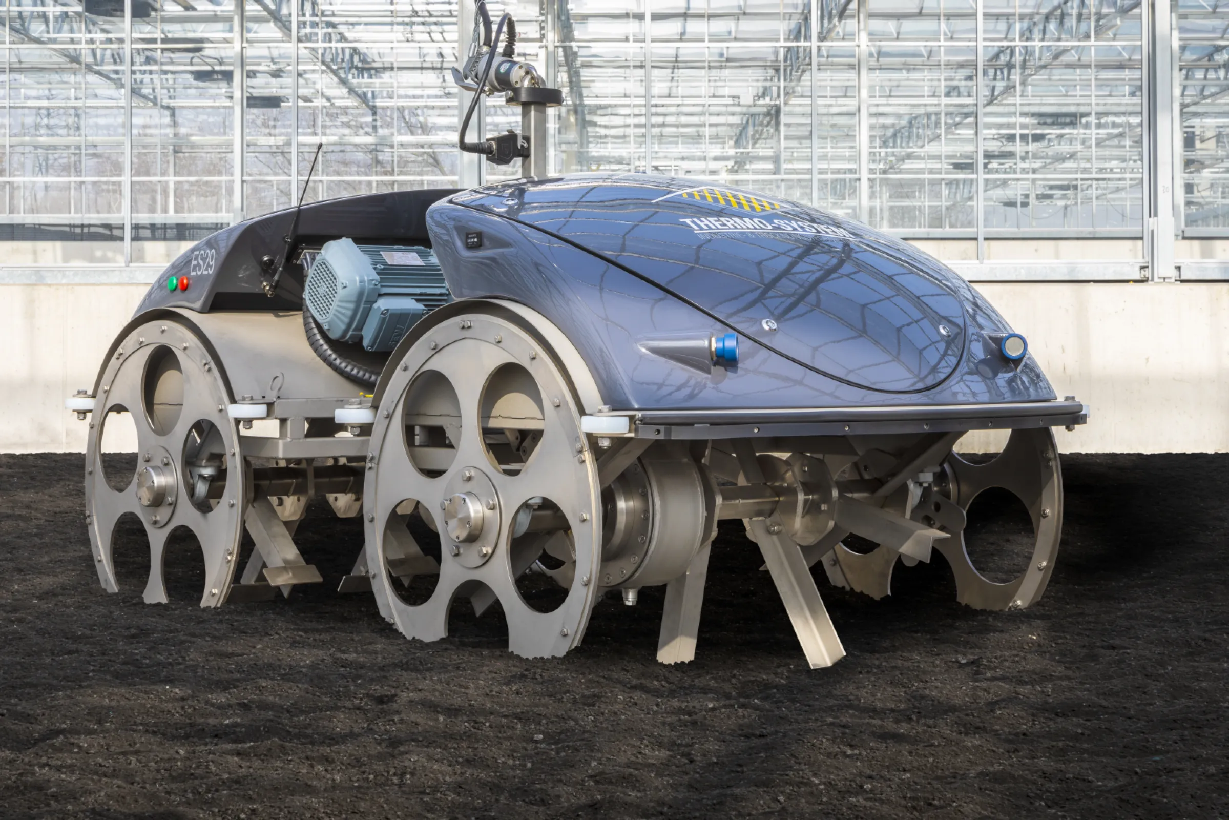 Thermo-System | Electric Mole -  A fully automatic turning robotwhich distributes, turns, mixes and aerates the sludge evenly and in accordance with the plant configuration and drying conditions.