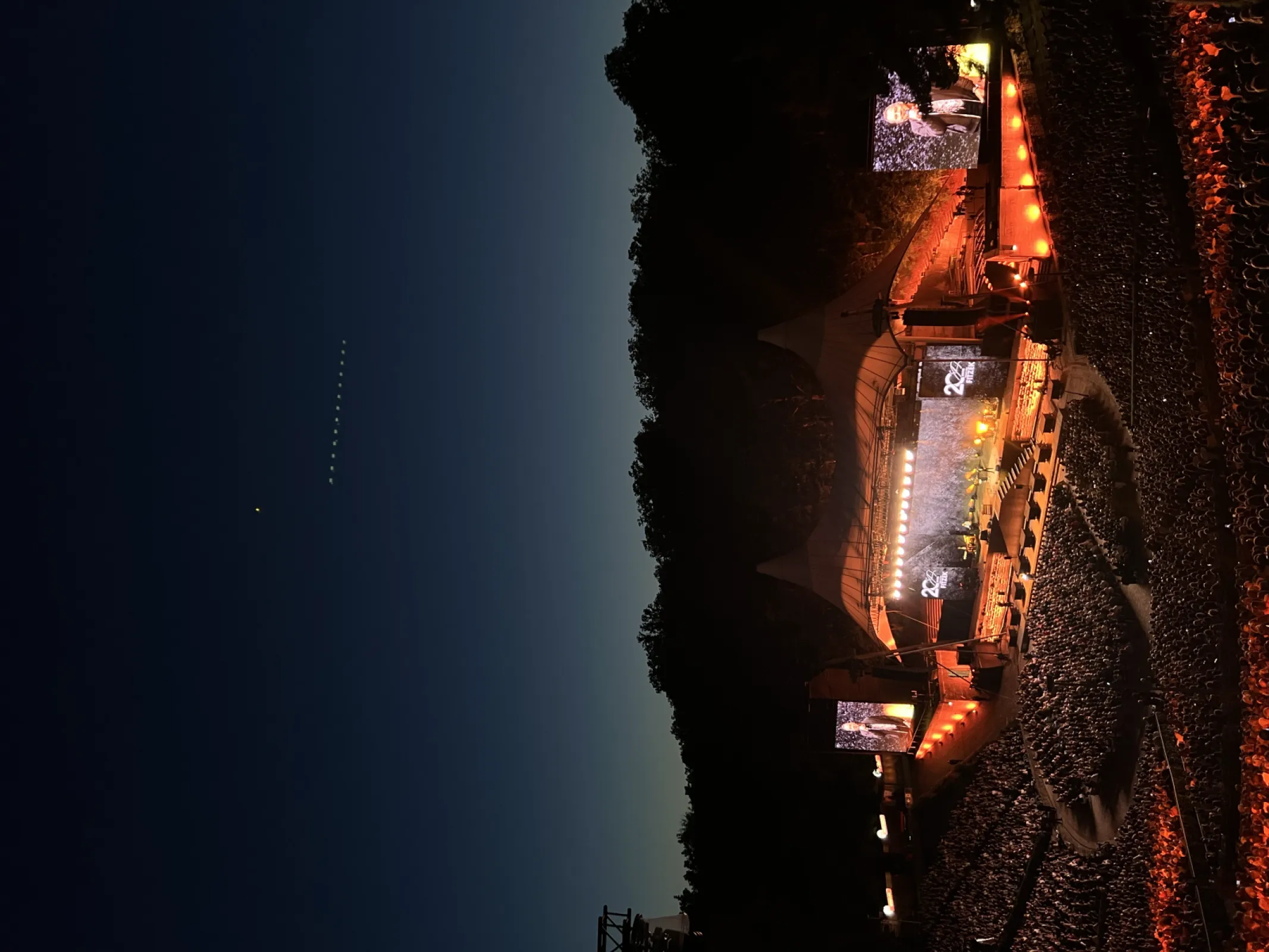 PARKUM took Content Creators from Mexico, Italy and USA to Sebastian Fitzek's big anniversary show in Berlin and let them take the stage in front of 20.000 spectators per night.
