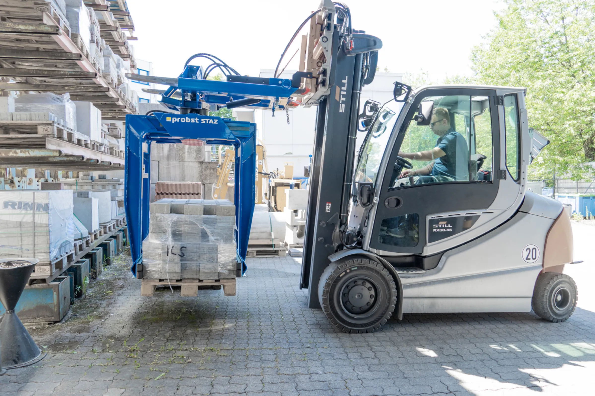 STAZ-UNI Fork Lift Grab