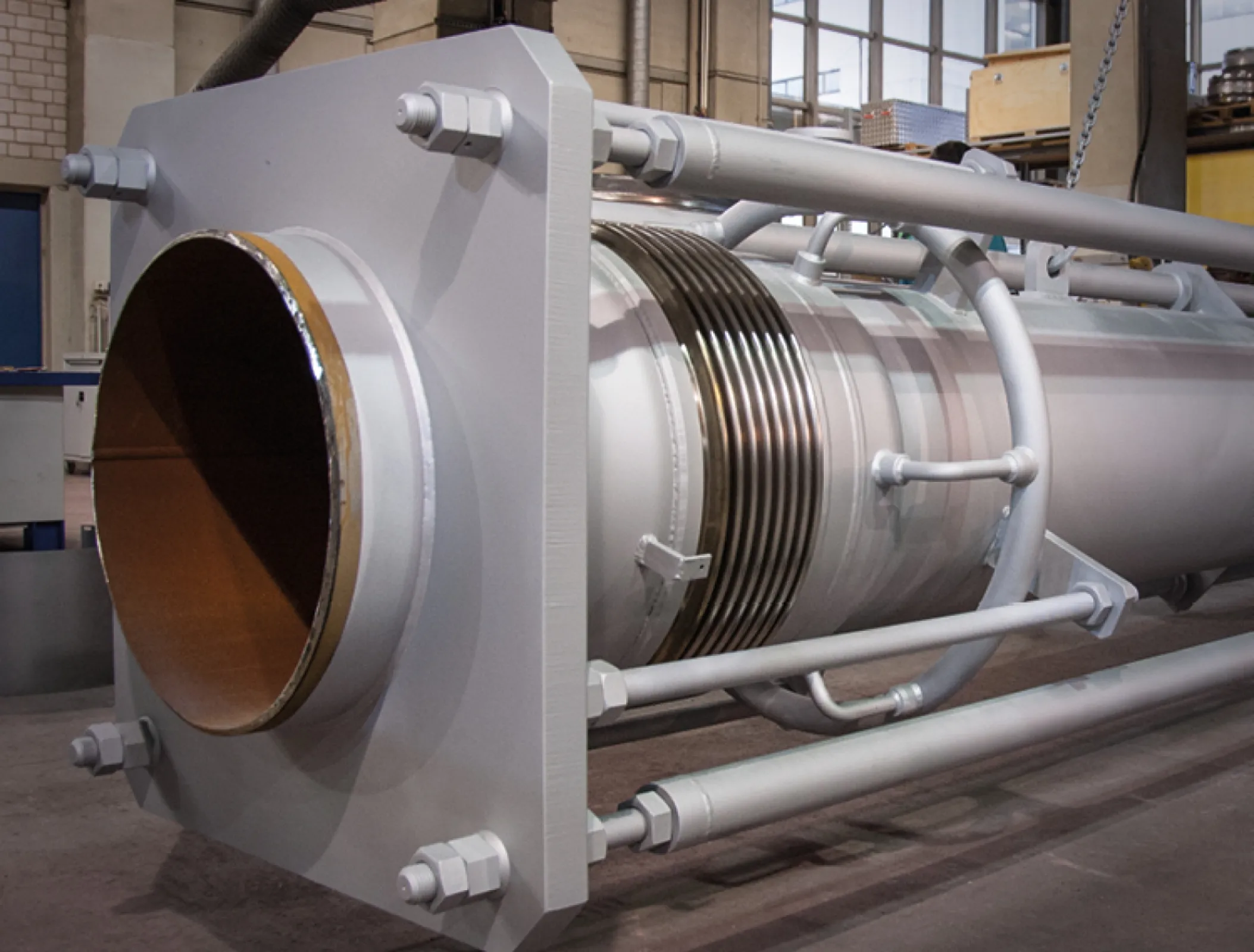 Witzenmann lateral expansion joints for steam cracker