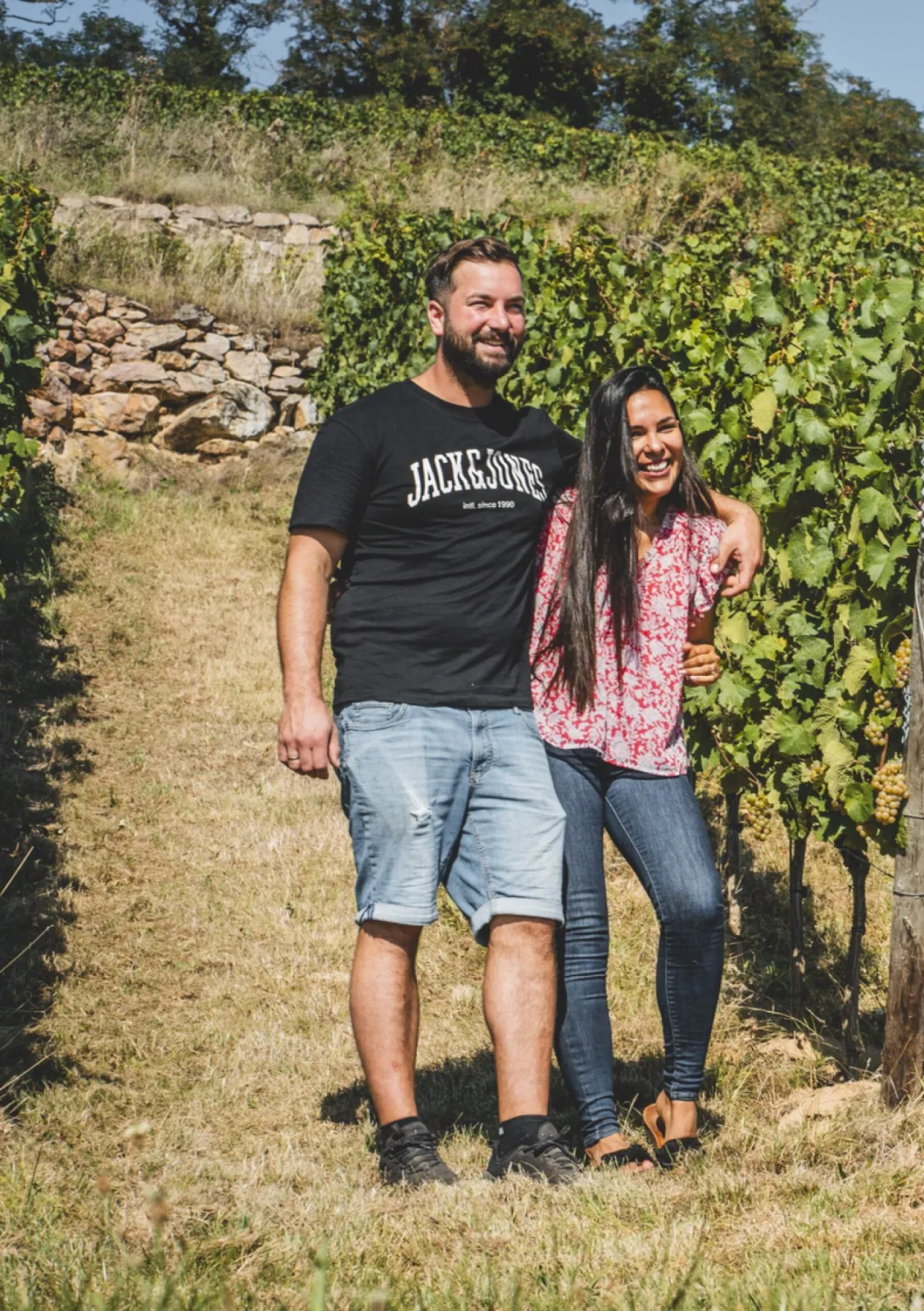 Conni &Frank Chilena meets Roihess. Met on a winemaking trip in New Zealand 2013, fell in love in Germany in 2014, travelled around the world once, rocked the cellar together, and now with a small, crazy family with three kids.