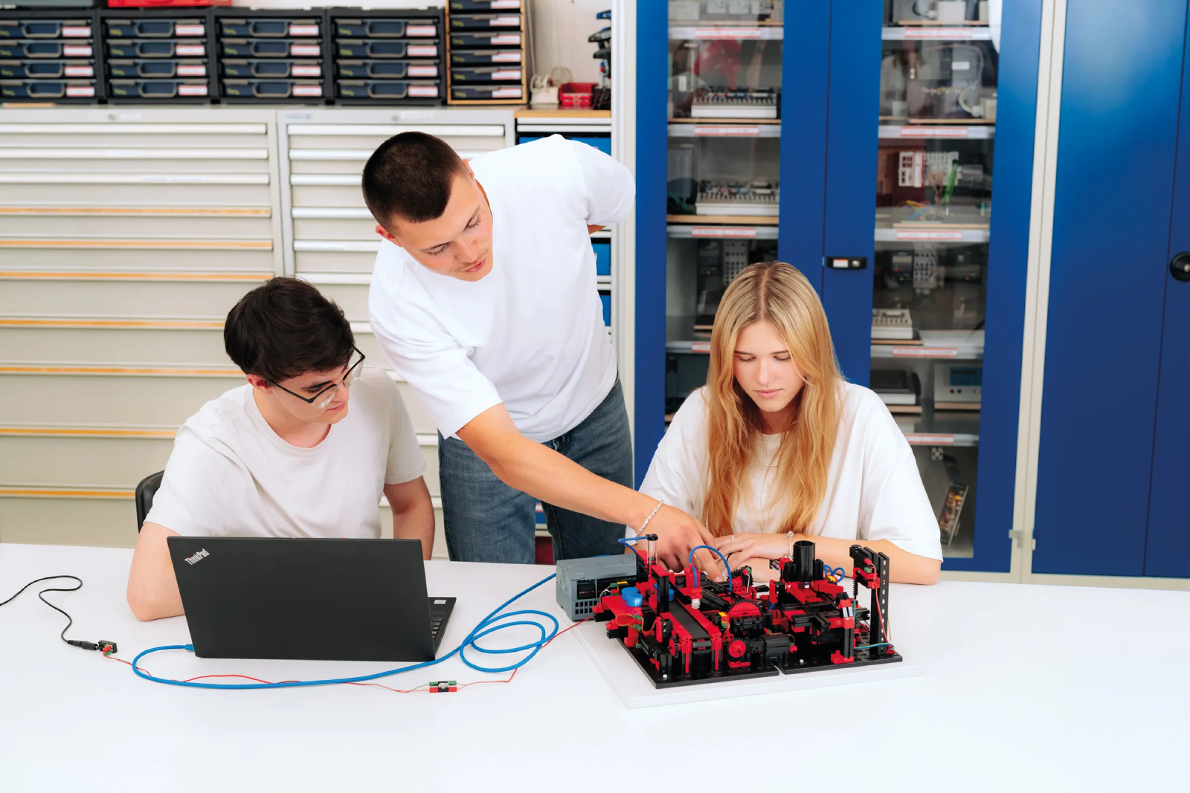 Production Line 24V