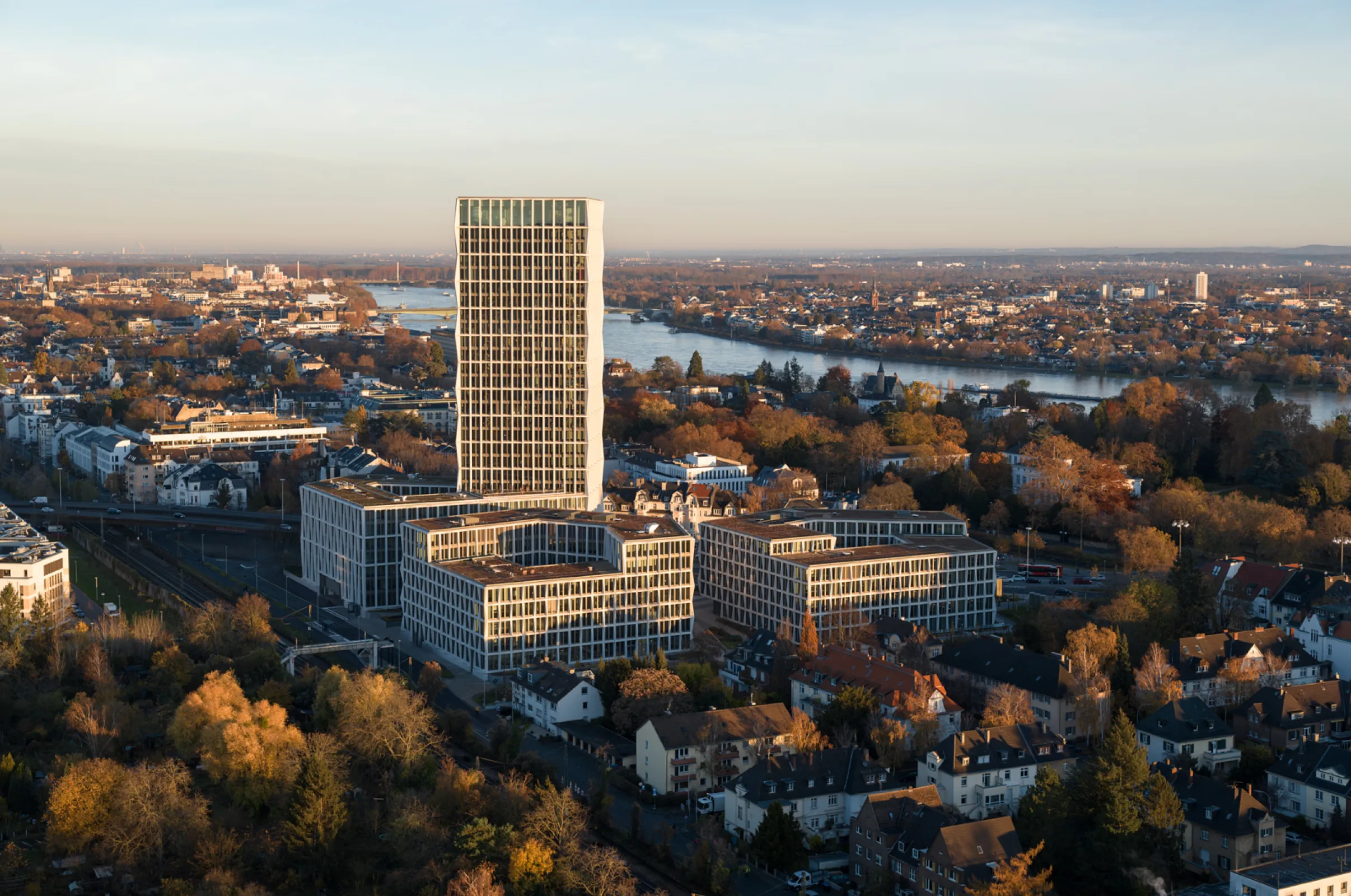 Office Quarter Kanzlerplatz, Bonn, Germany. © HG Esch