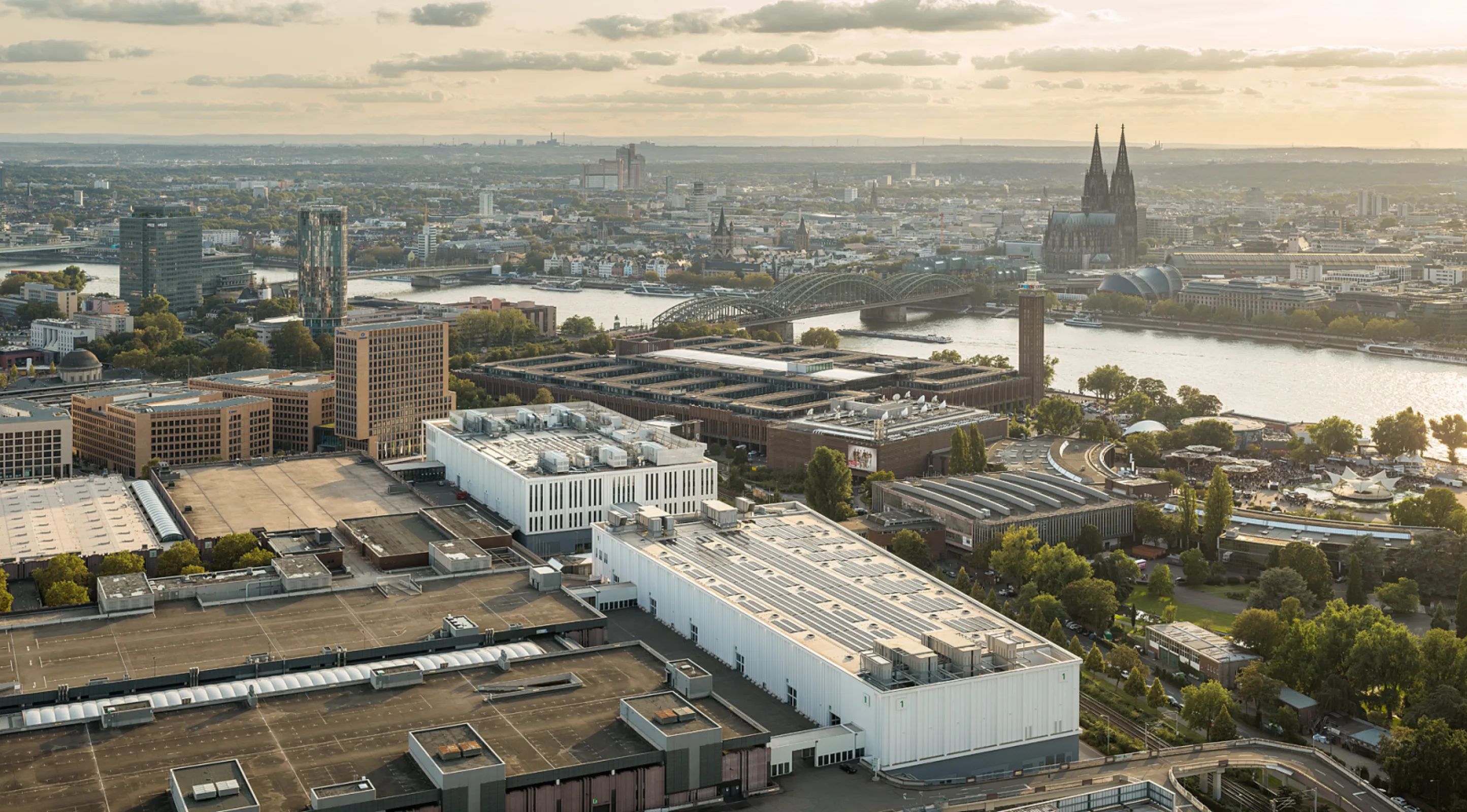 Confex and Hall 1, Koelnmesse. © HG Esch