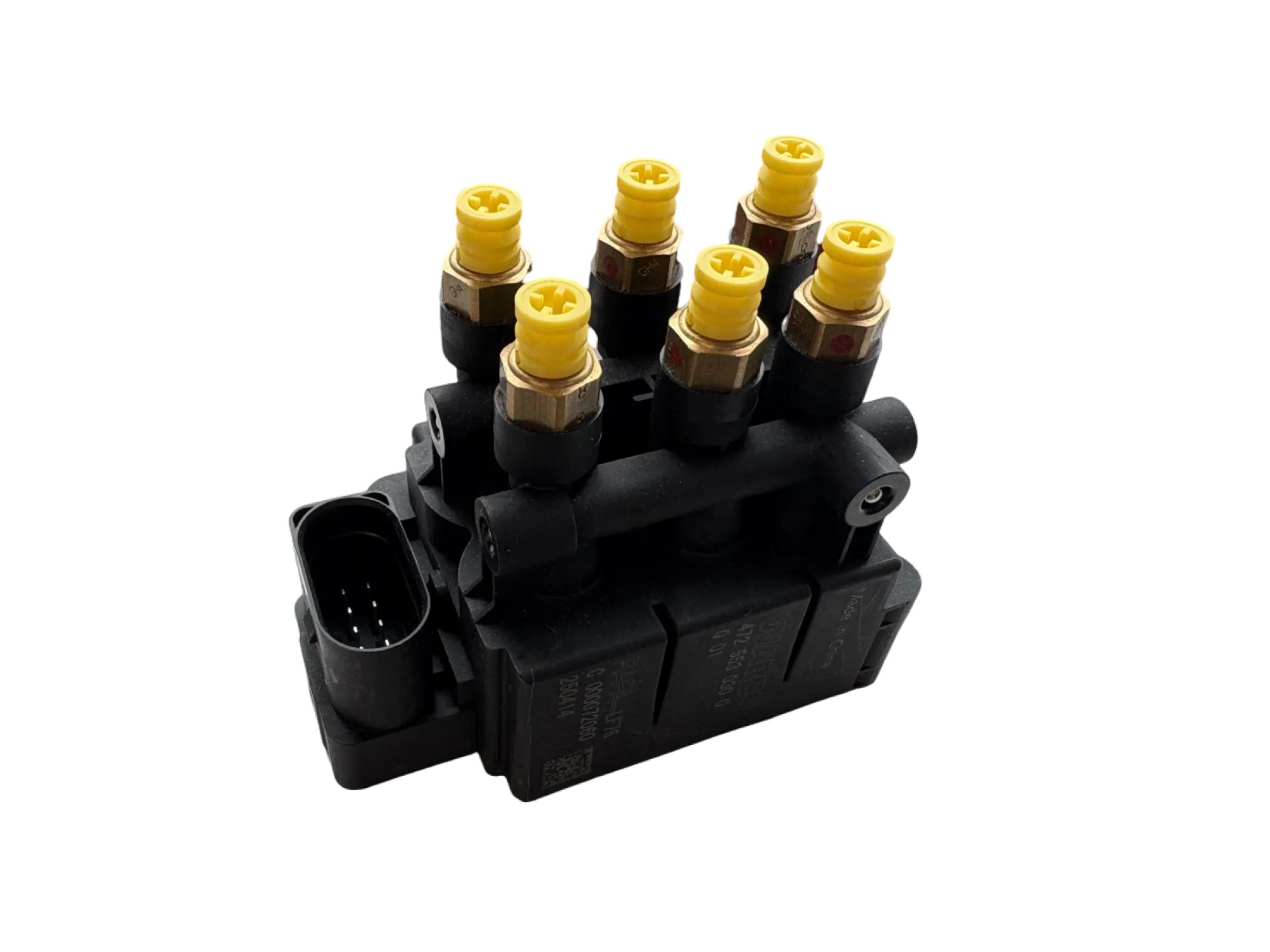 The valve block was developed entirely in-house by RAPA and has been used in air suspension systems for many years. This proven and reliable solution has been installed in a vast number of vehicles worldwide.