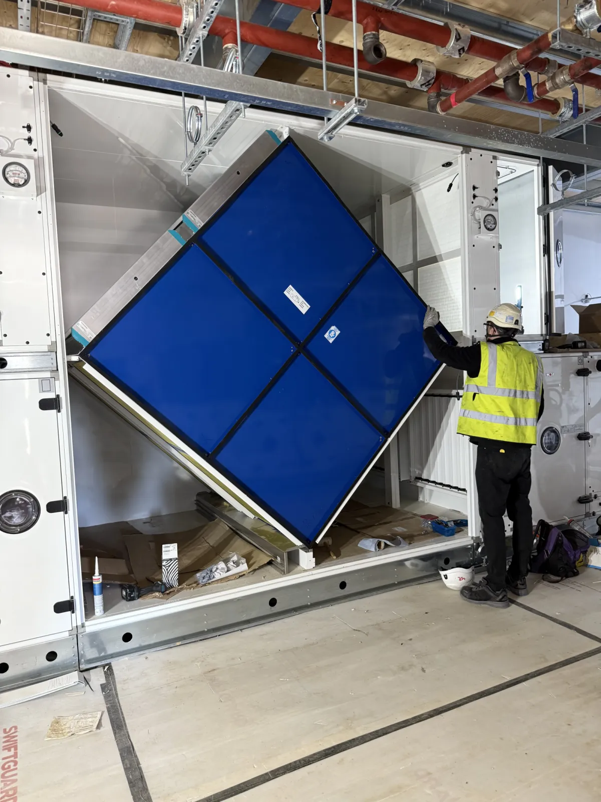 Assembling of a flexible AHU KG-Flex on installation site