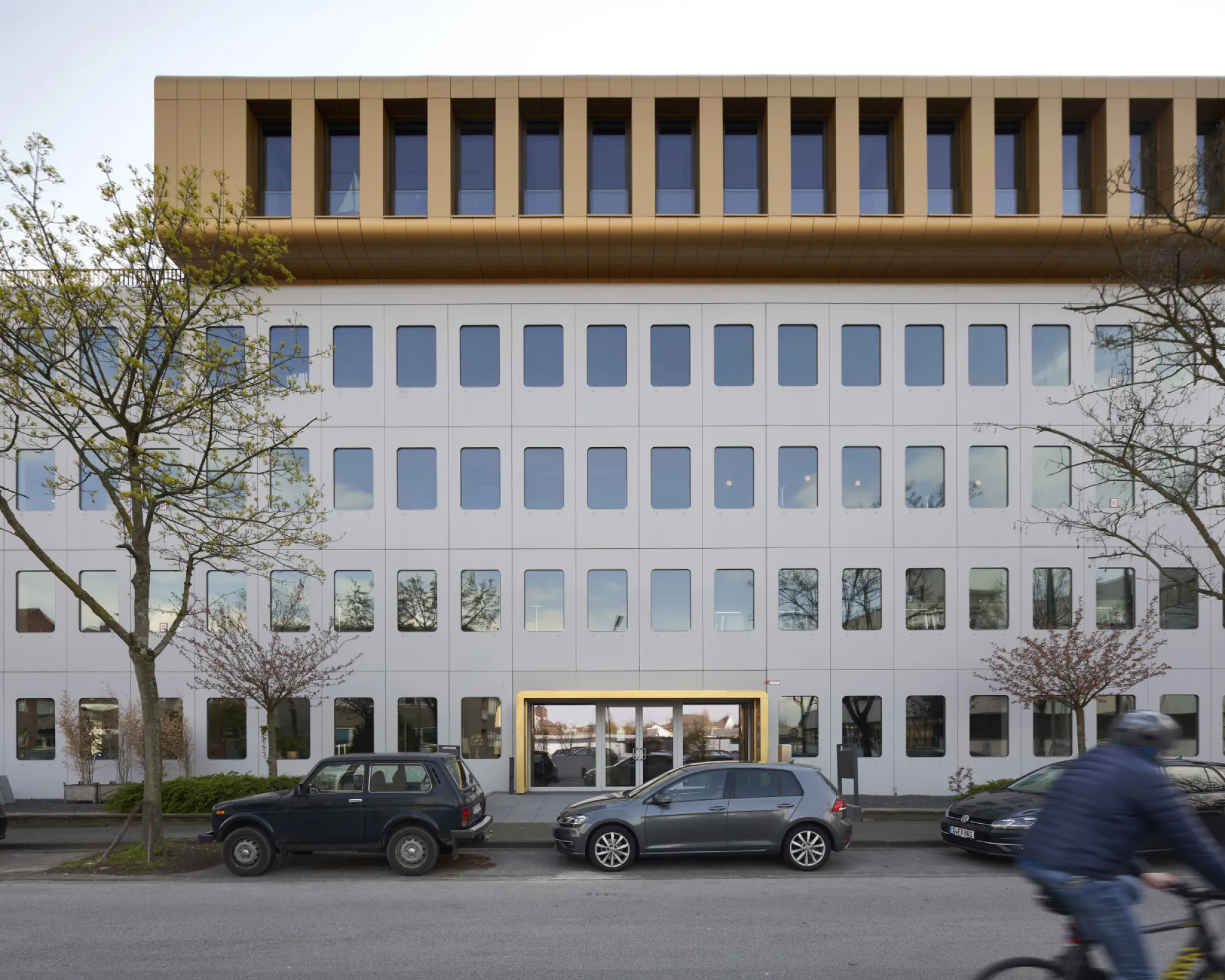 WERFT 16, Duesseldorf   (Transformation of a former financial administration building from the 80es)     © NilsKoenning