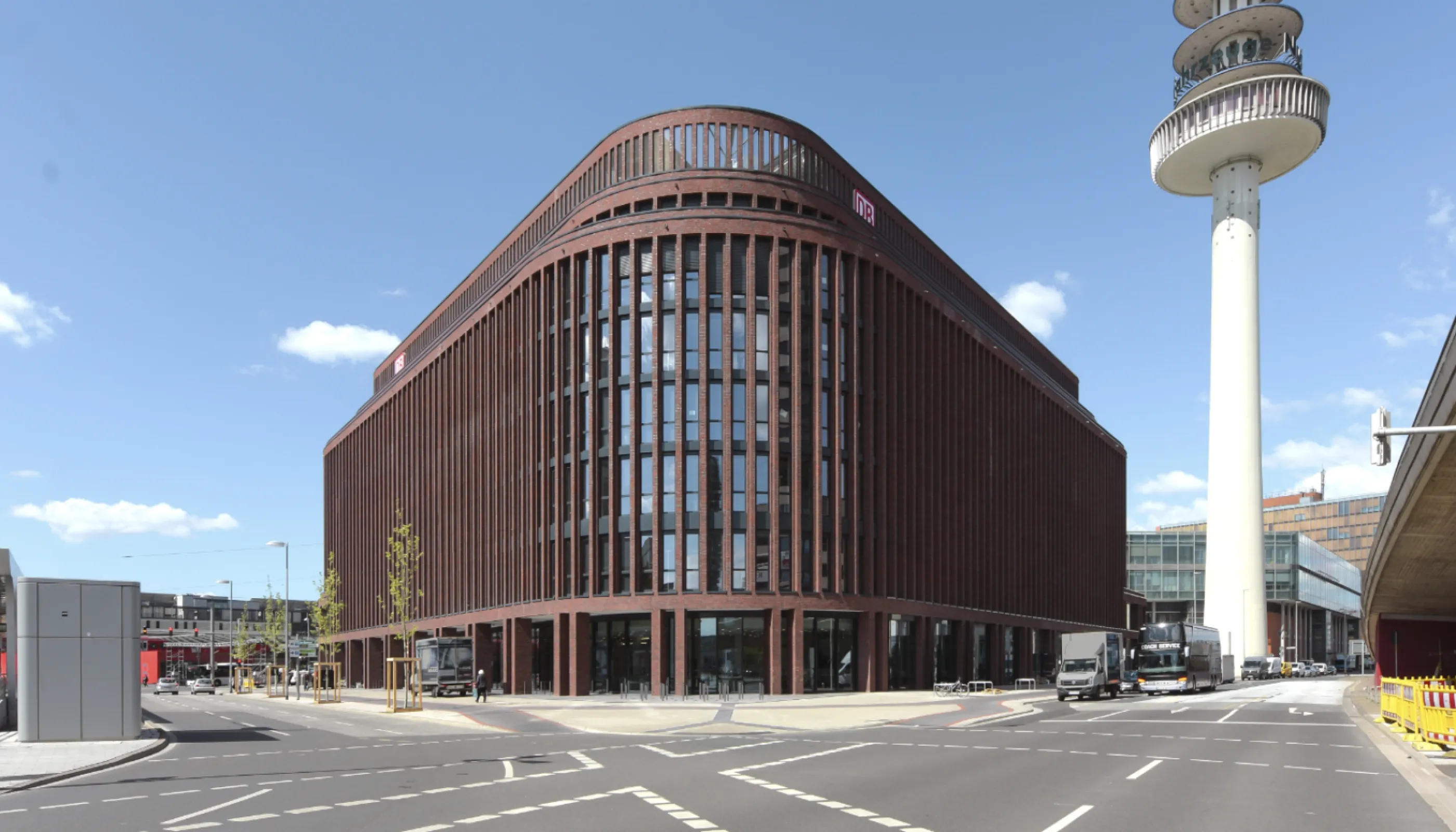 LISTER DREIECK HANOVER, DE | Office Building GFA 30.497 m² | DGNB Platin