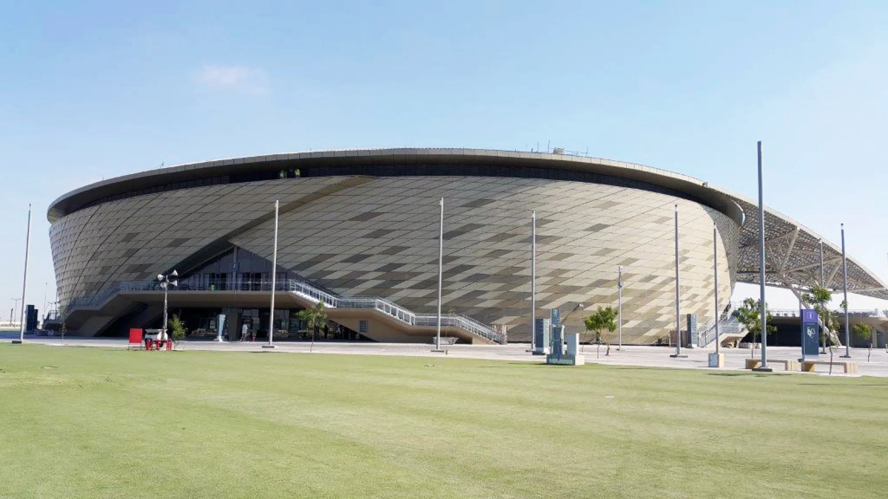 Sports Hall, KASC, Jeddah | Architecture: Hyundai-El Seif | © Priedemann