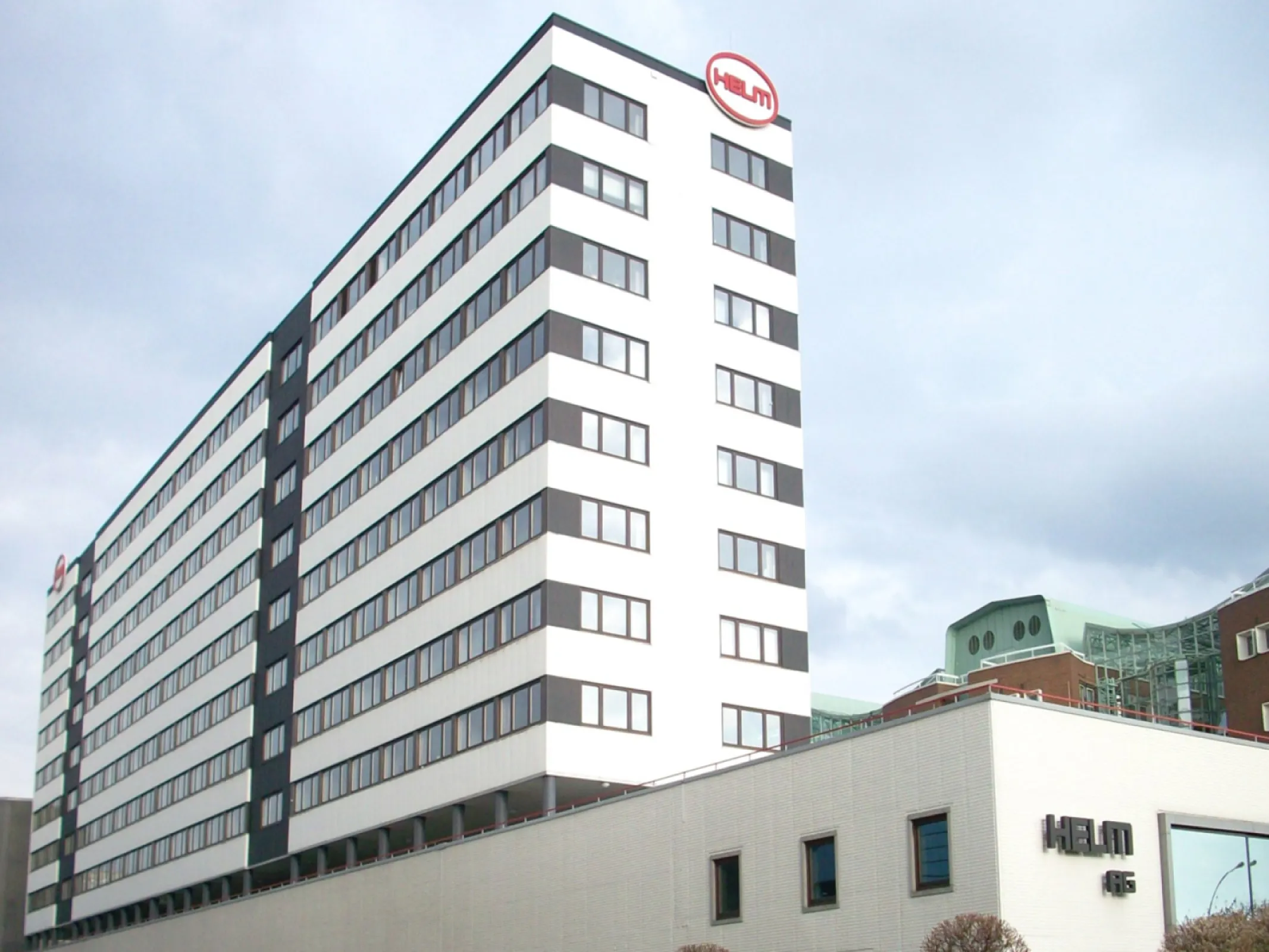 Helm AG, Hamburg - before refurbishment | Architecture (refurbishment): Störmer Murphy and Partners | © Priedemann
