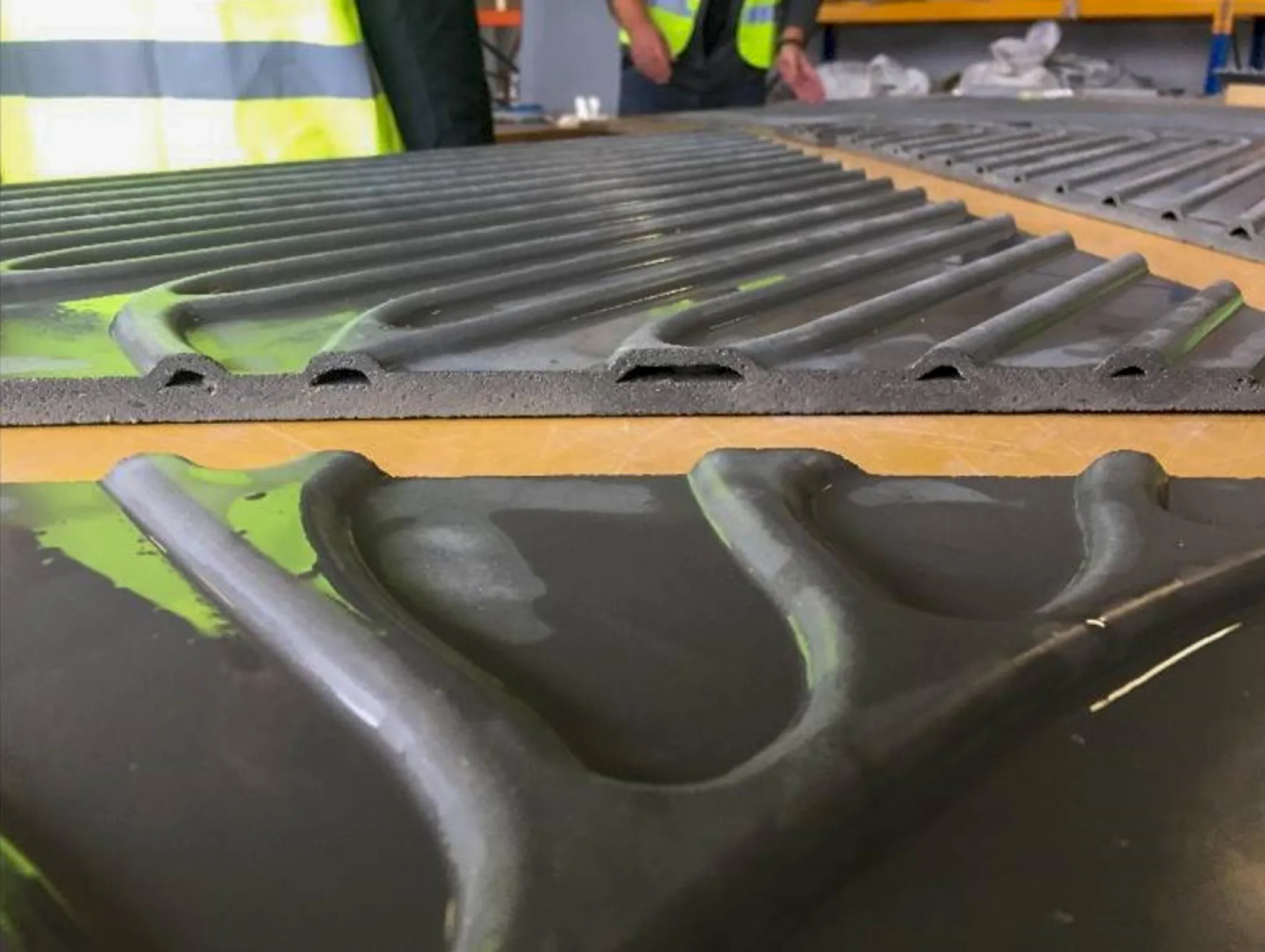 TABSOLAR III | The TABSOLAR research project is investigating thermally activated building systems made of ultra-high-performance concrete (UHPC) for application in solar thermal building envelopes.  | © Fraunhofer-Institut für Solare Energiesystem ISE
