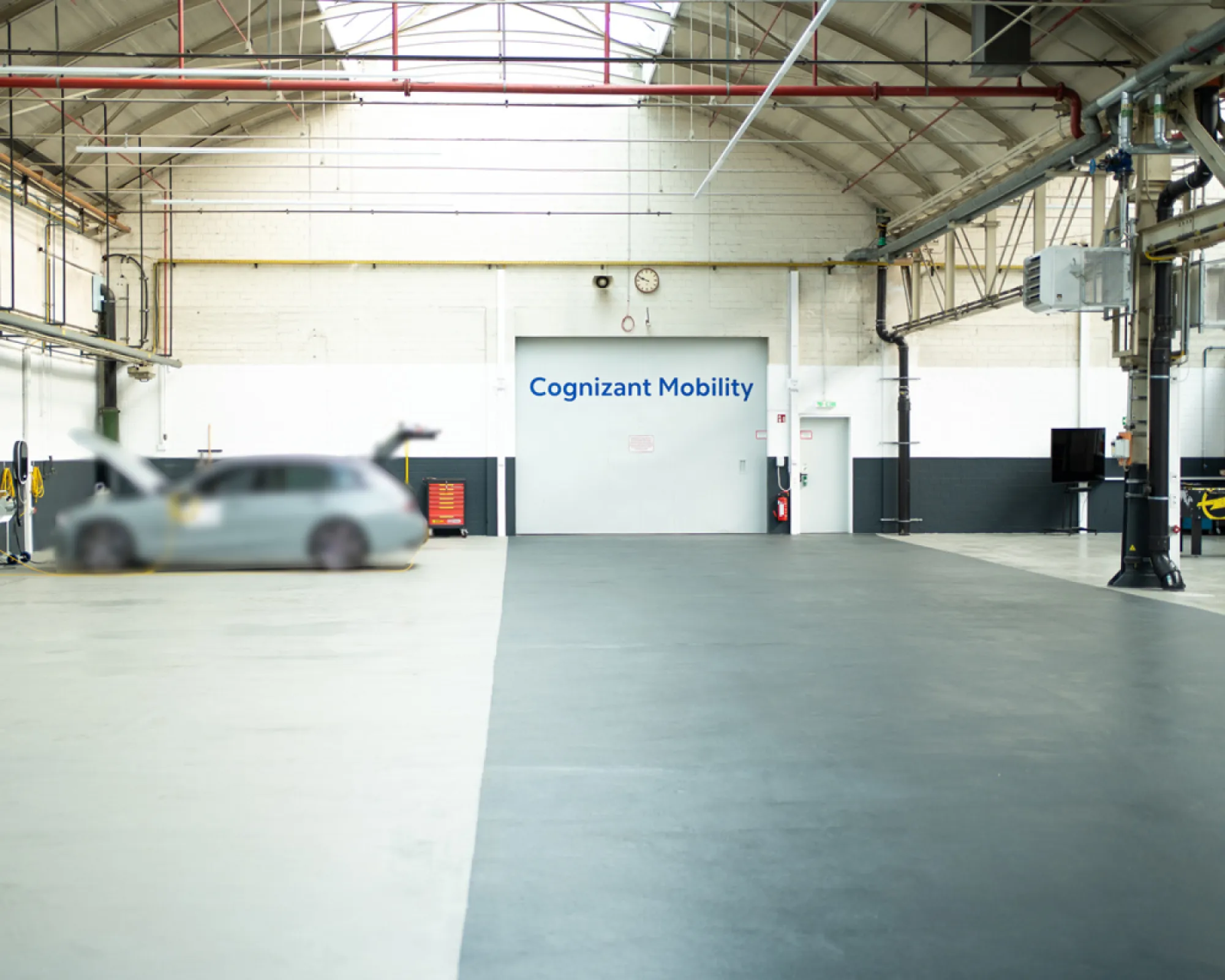 Comprehensive testing of entire systems in our test labs